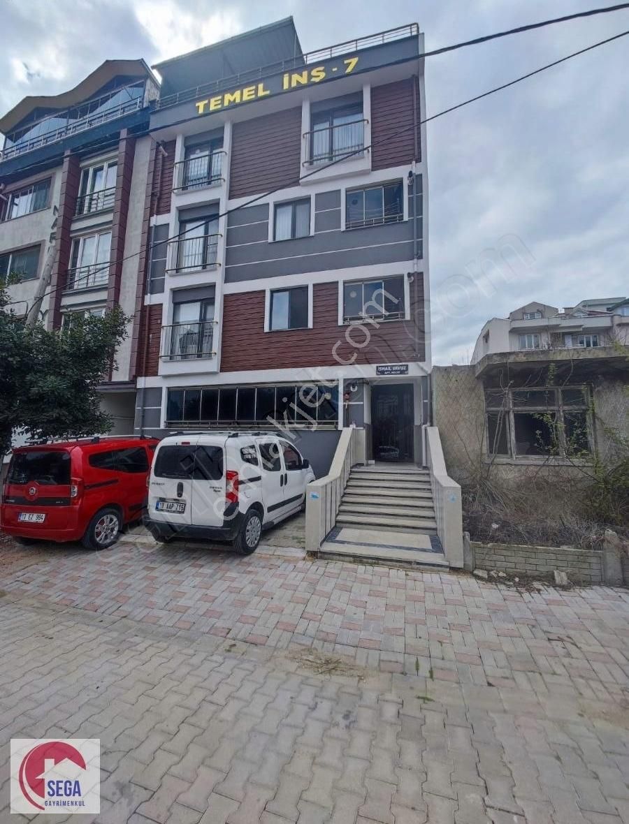 600 Evlerde Özel Tasarım 1 Yaşında Fırsat 3+1 Dubleks Daire