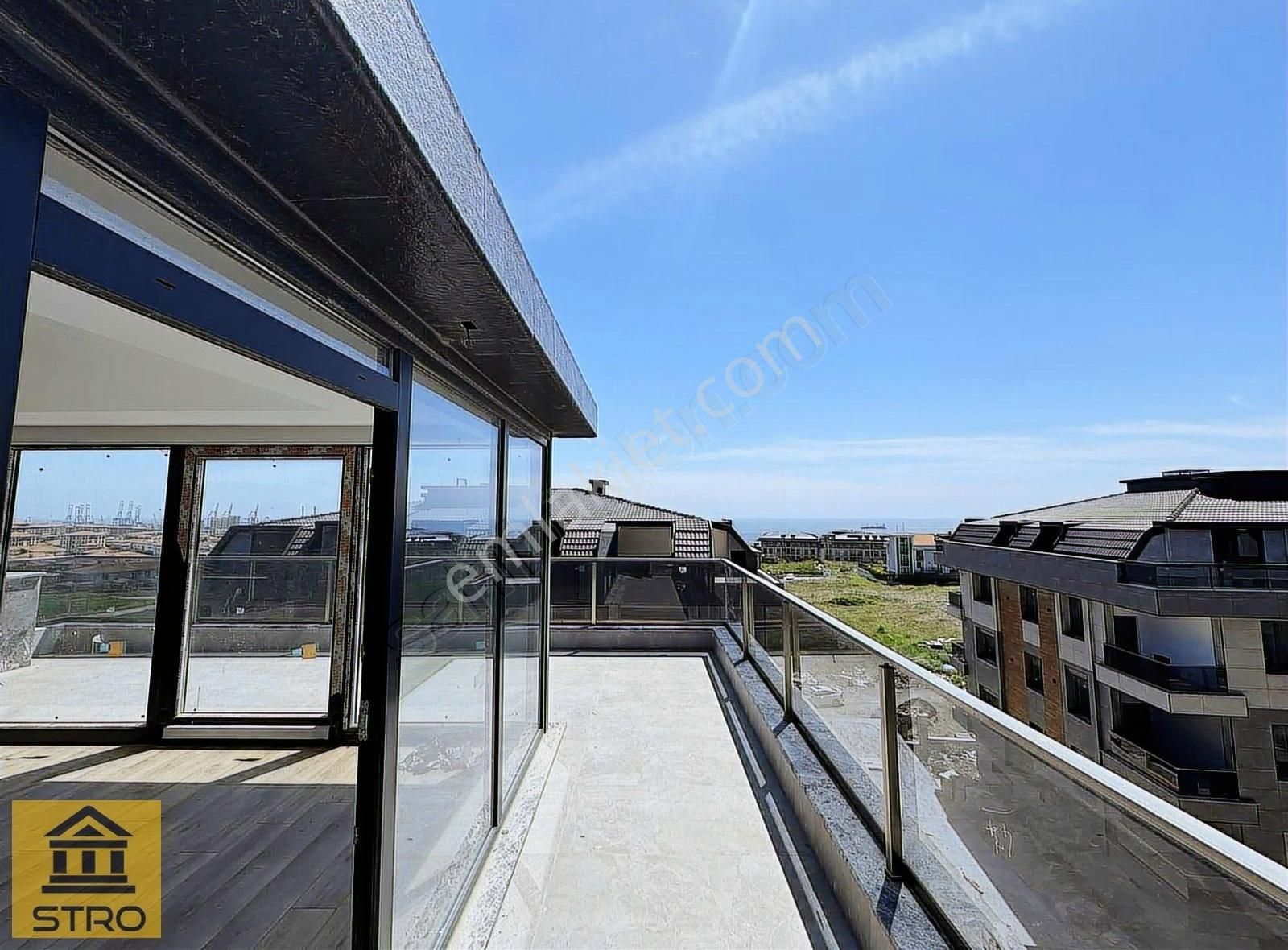 Stro' My Home Projesi Deniz Manzaralı Satılık Dublex Beylikdüzü