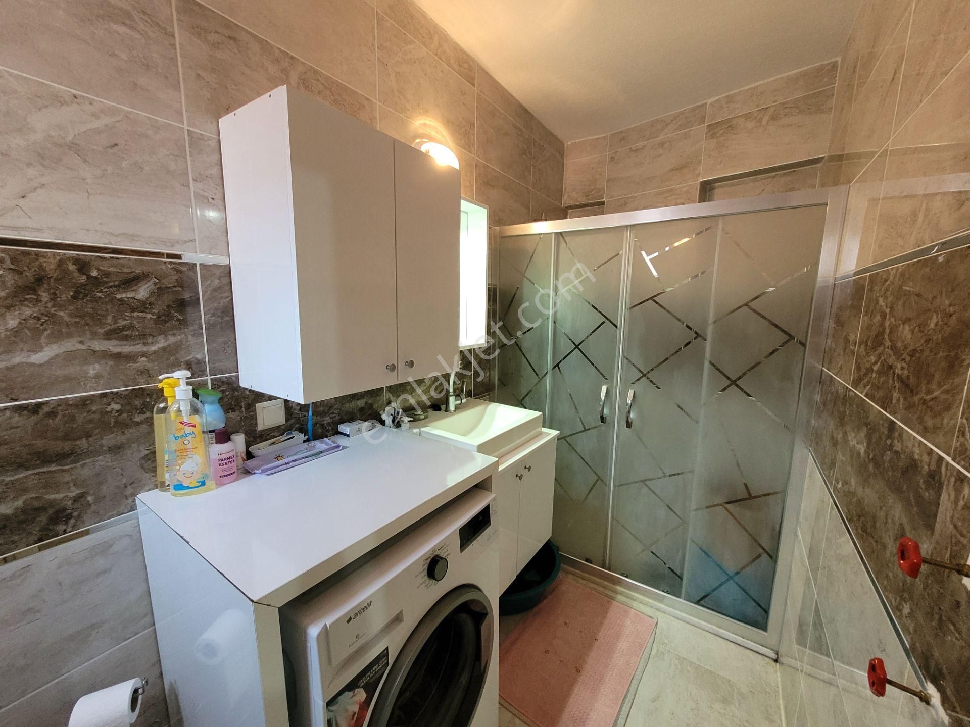 Yenifoça Merkezde Satılık Villa - Görsel 19