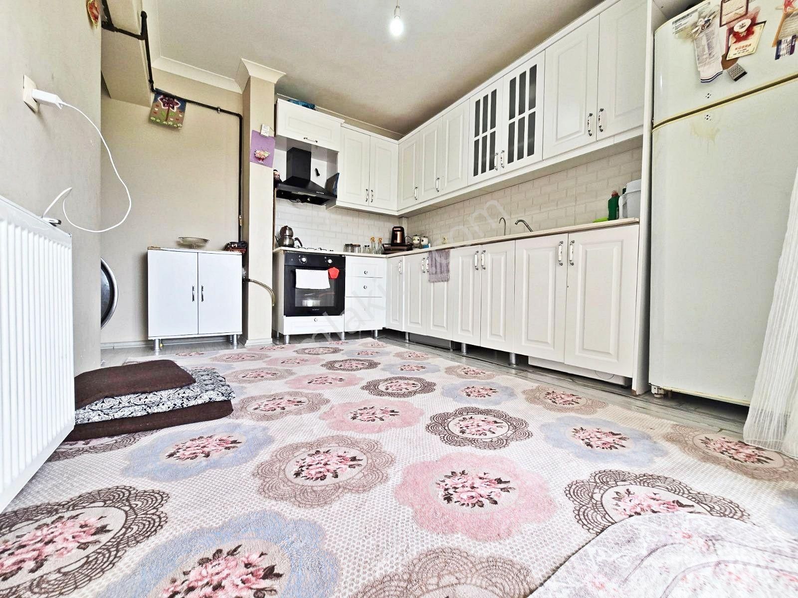Ara Katta Park Cephe Ful Yapılı Emsalsiz İşcilik 3+1 Daire