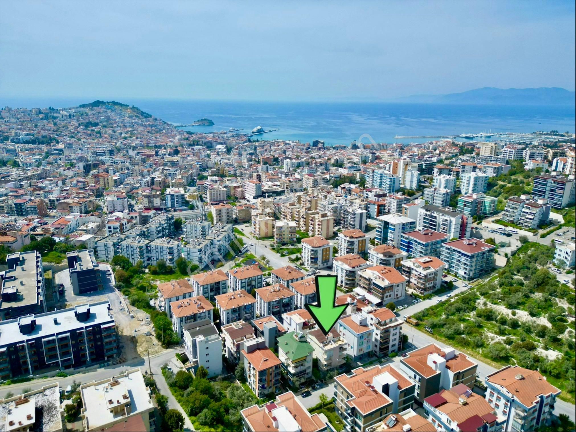 Kuşadası Merkezde 2+1 Daire