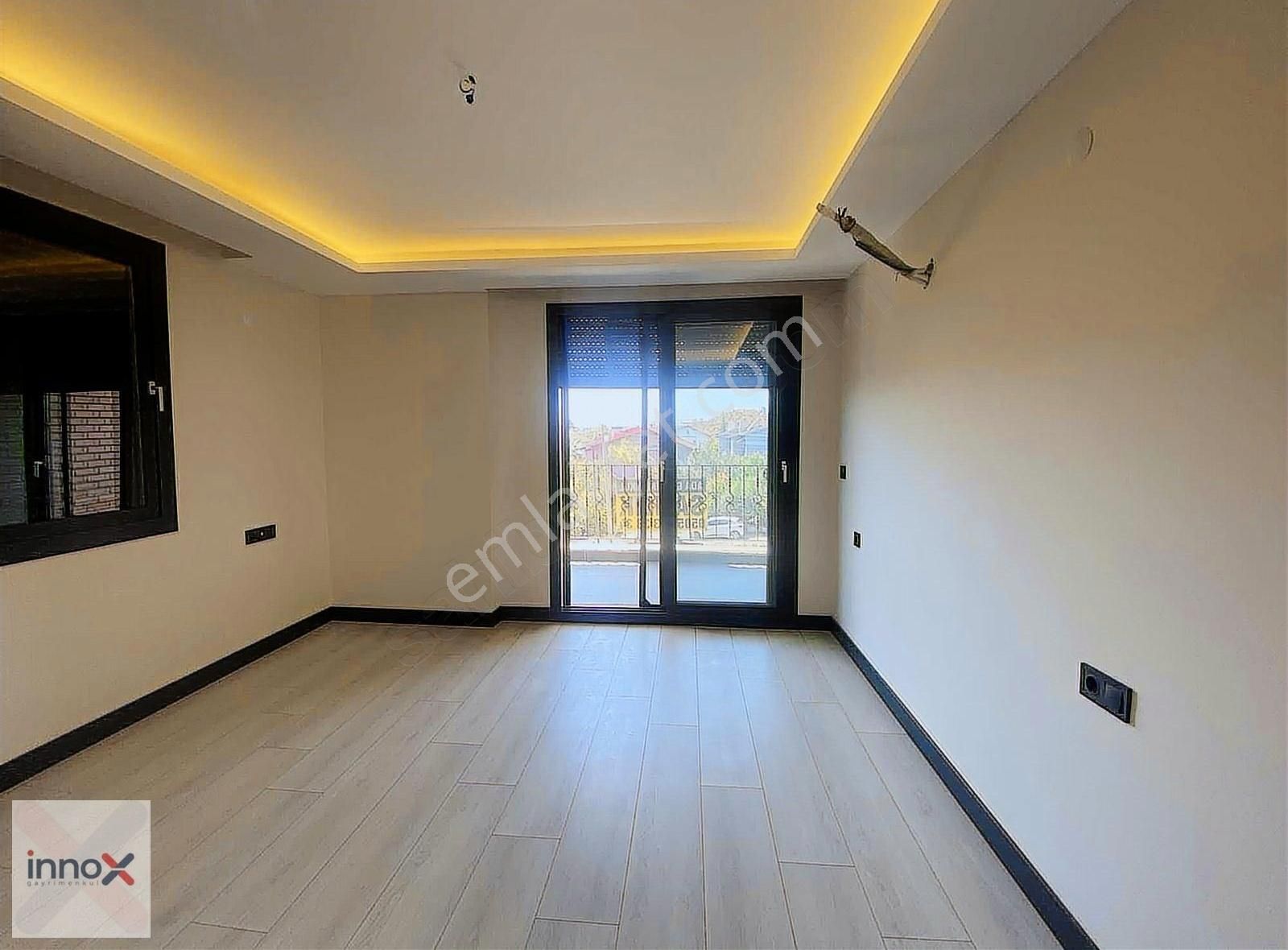 Seferihisar Hıdırlıkta Denize Yürüme Mesafesinde Satılık 4+1