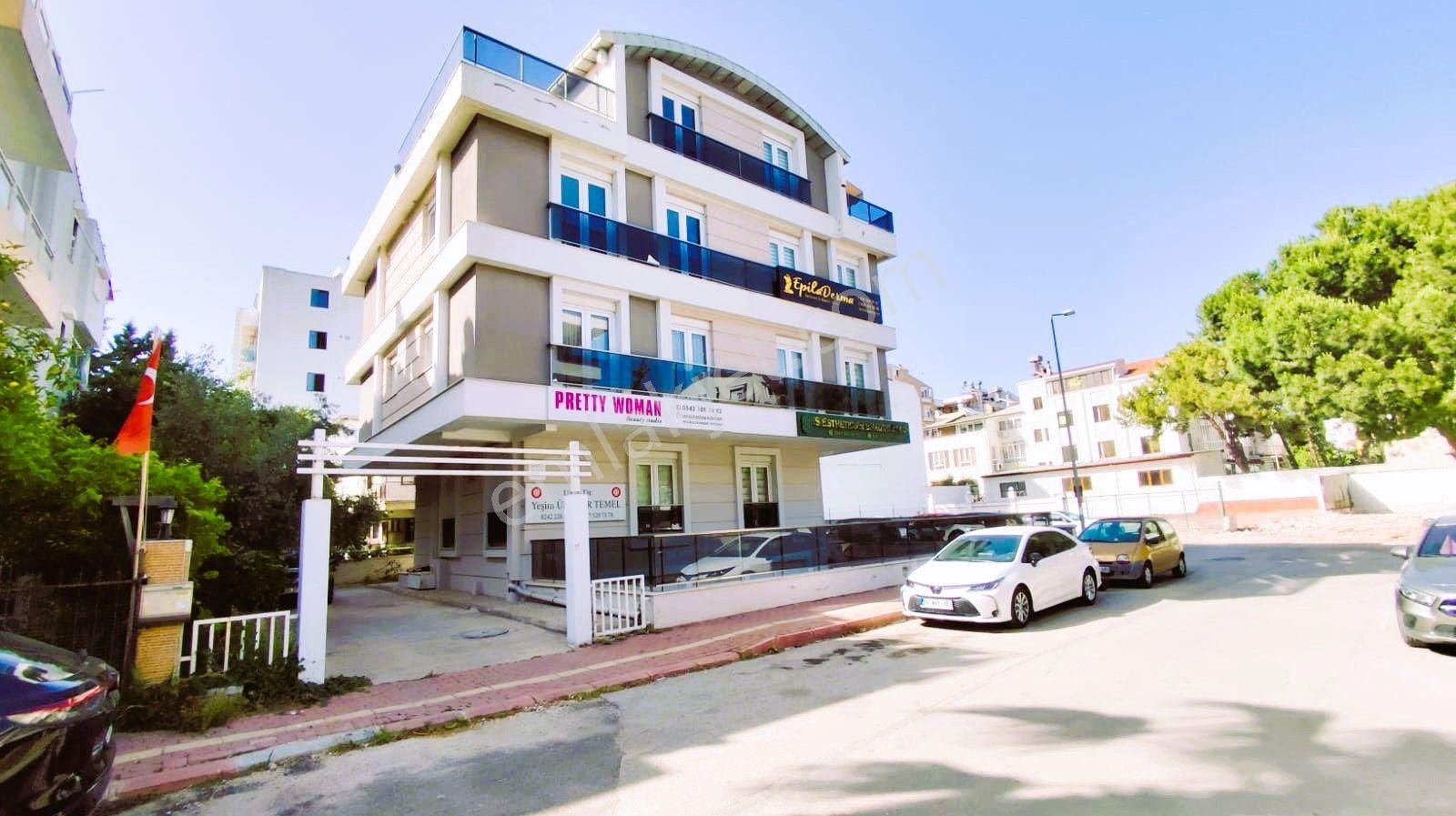Konyaaltı'nda Devren Kiralık 3+1 Dubleks 180m2güzellik Merkezi