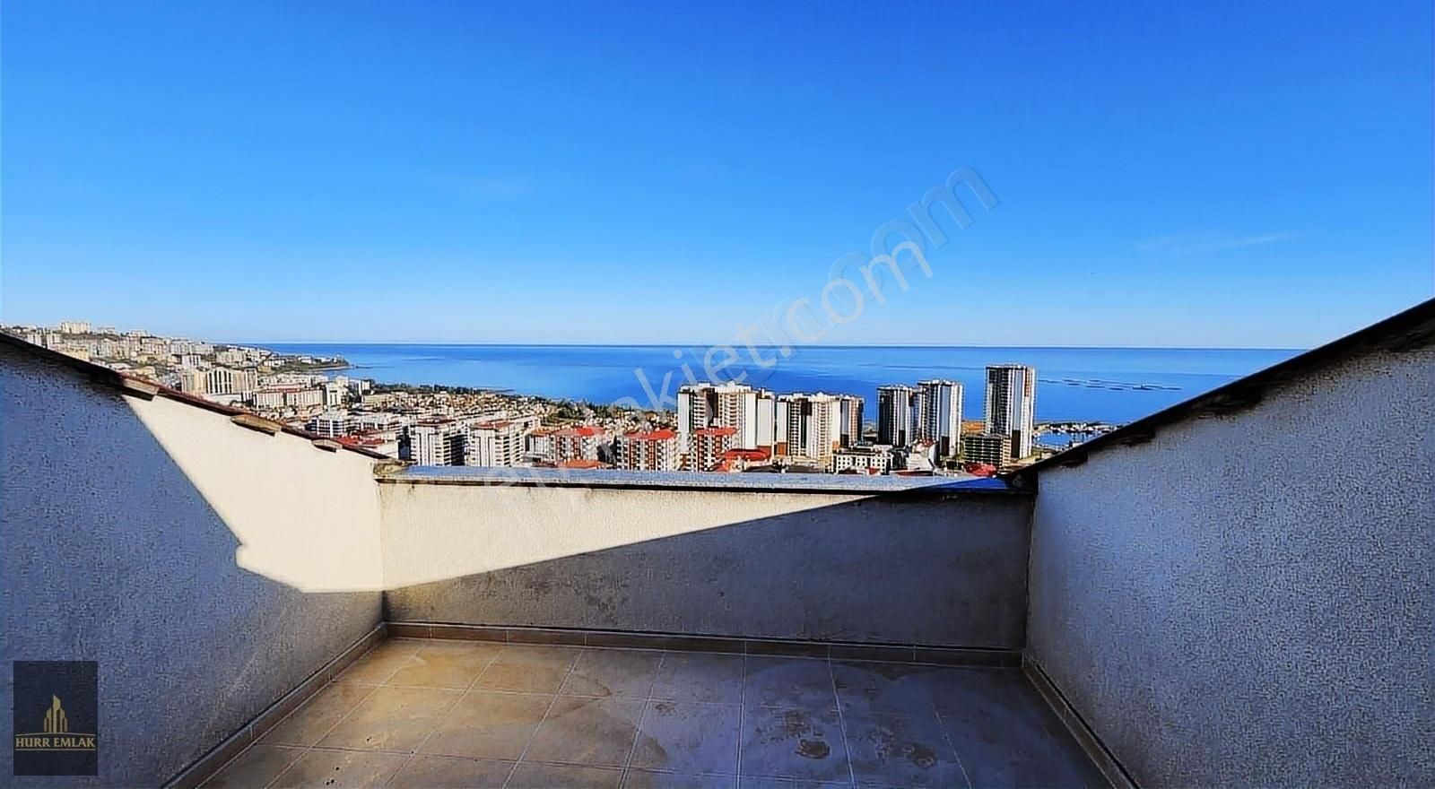 Yomra Site Içerisinde Eşyalı Satılık Dublex Daire - Görsel 20