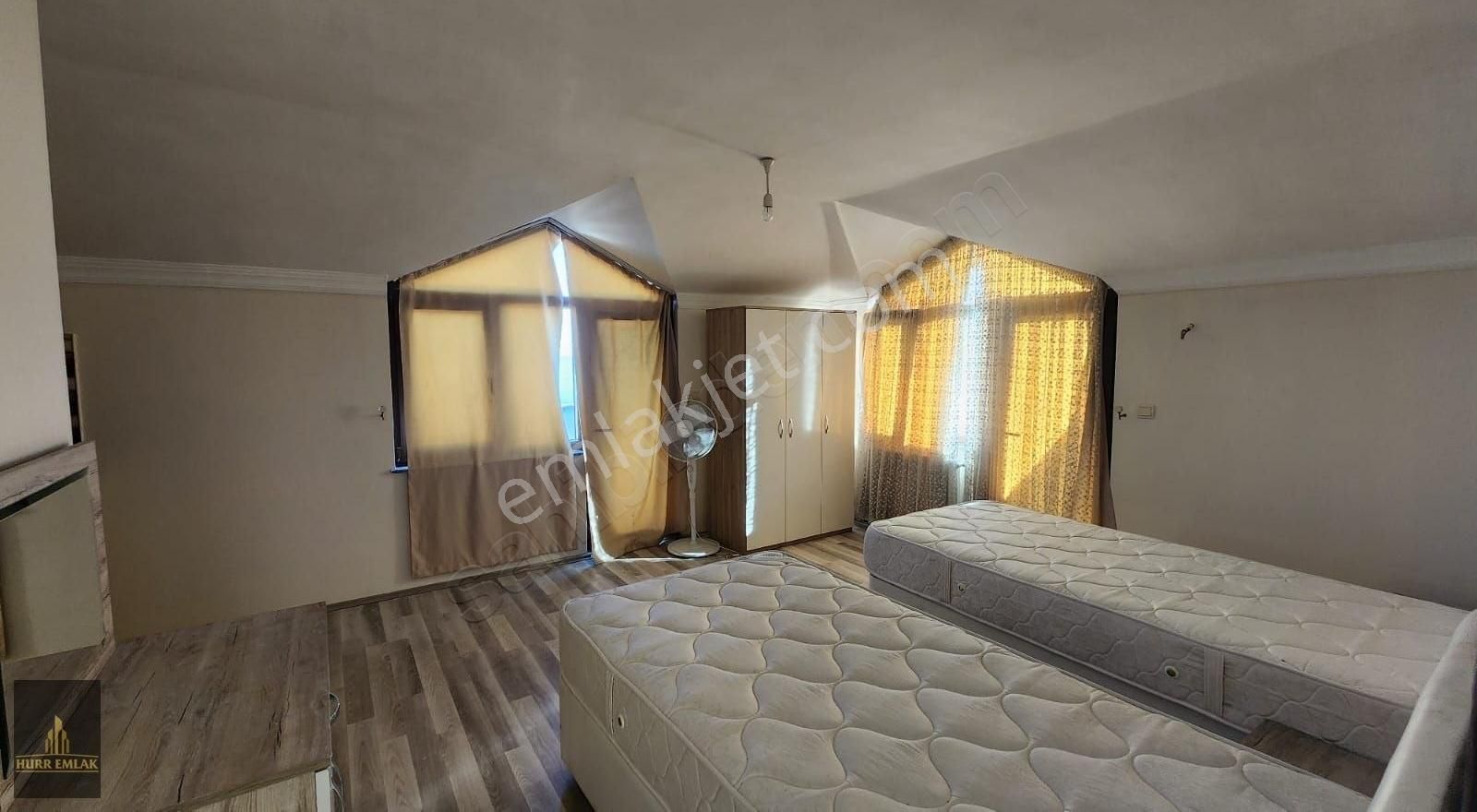 Yomra Site Içerisinde Eşyalı Satılık Dublex Daire - Görsel 19