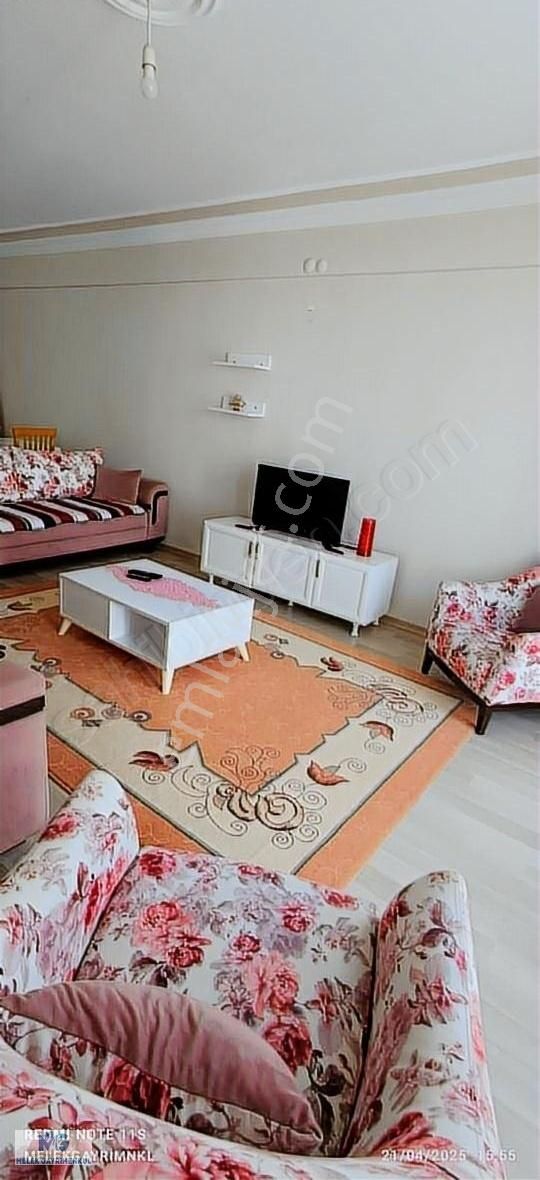 Keşan Çarşı Merkezde Kiralık Geniş Ferah Full Eşyalı 1+1 Daire