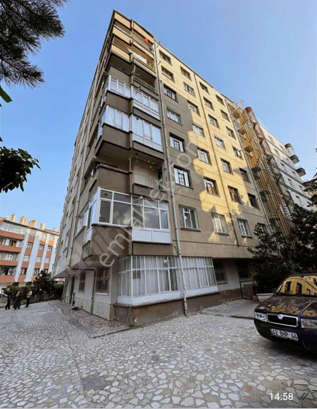 Ayn Gayrimenkulden Rauf Denktaş Cd 3+1 Geniş Arakat Daire