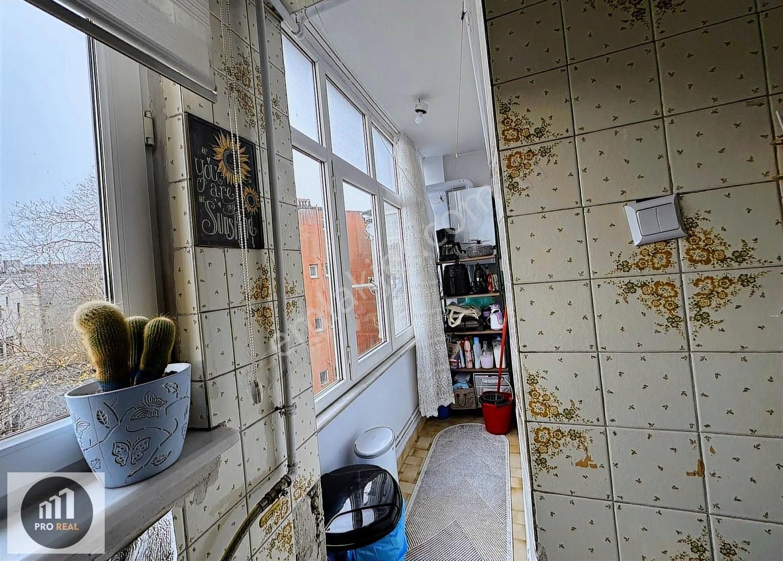 Çapa Merkezde Tramvaya 2dk Satılık 2+1 Daire - Görsel 4