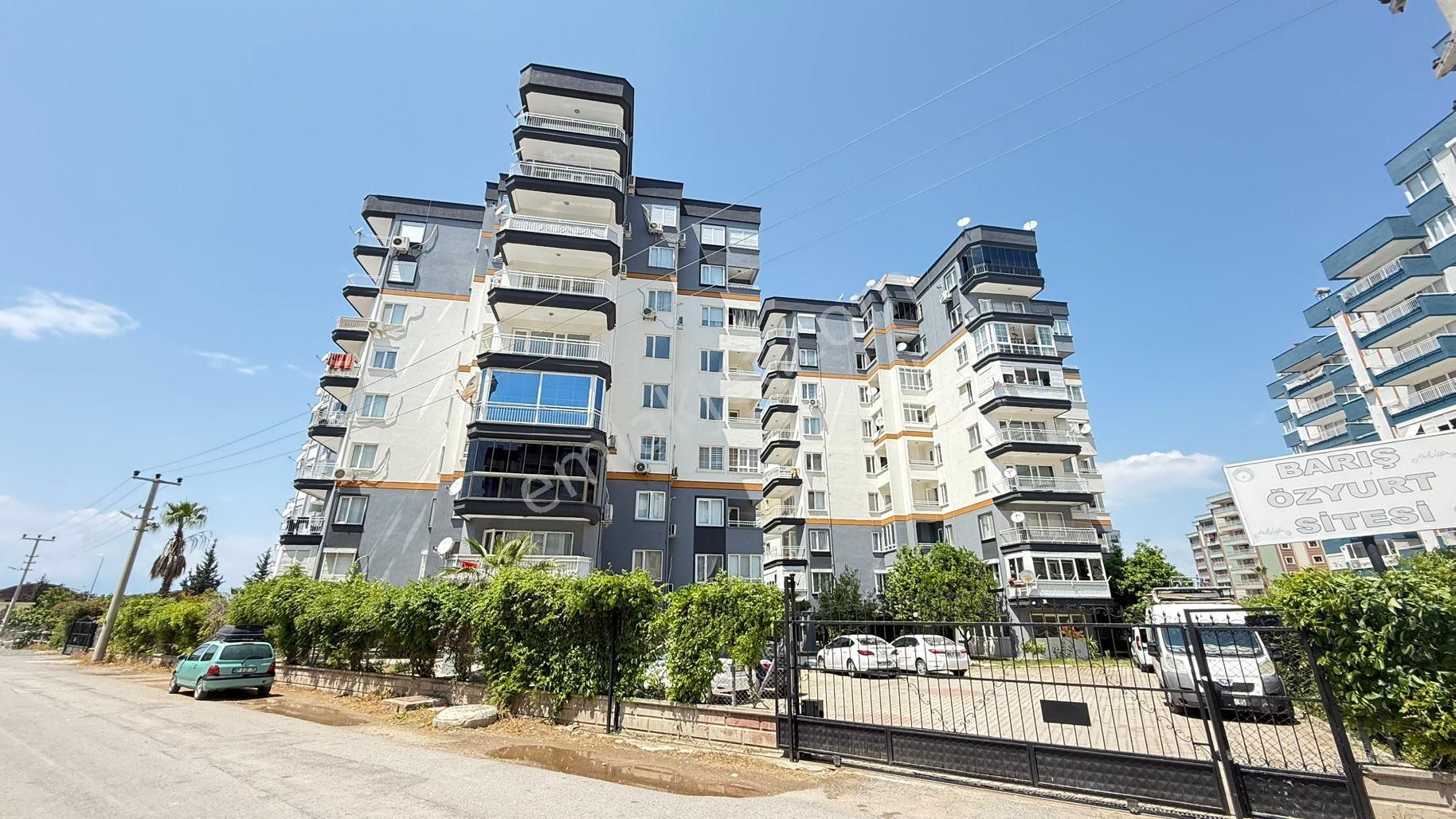 Güzeloba Turizm Yolunda Site İçi Ara Kat 2+1