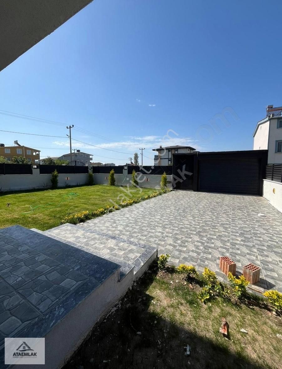 Ata Gayrimenkul'den Sahile Yakın 4+1 Ultra Lüks Tasarımlı Villa - Görsel 19