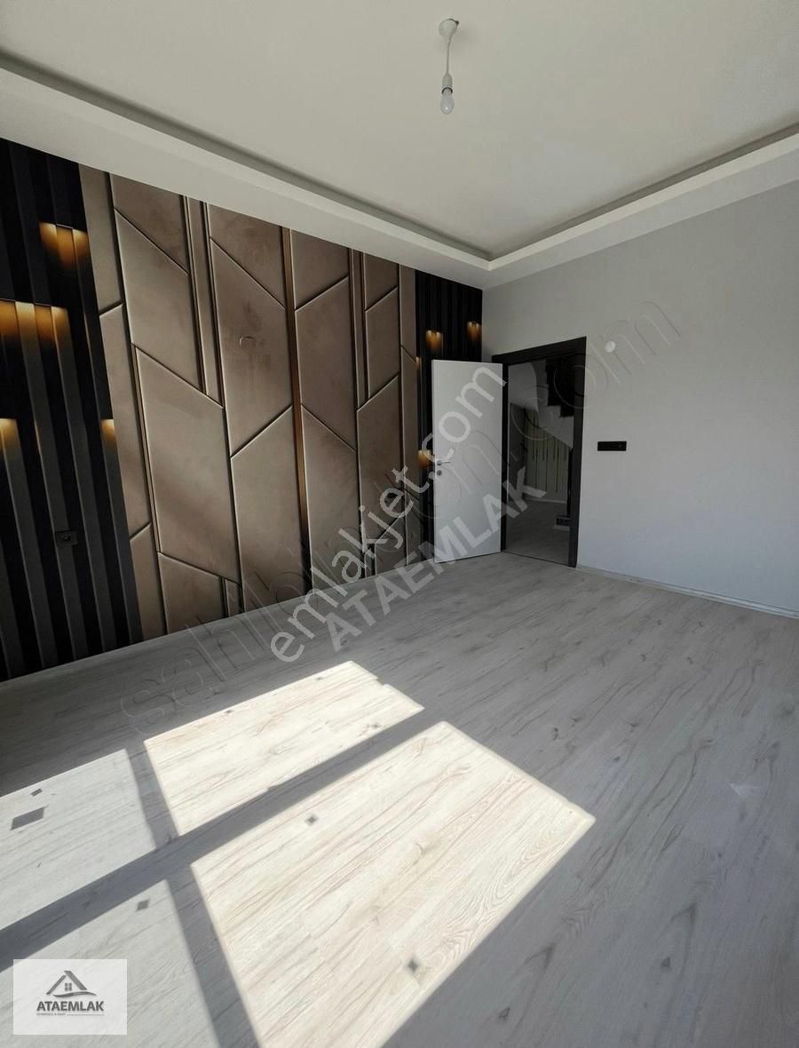 Ata Gayrimenkul'den Sahile Yakın 4+1 Ultra Lüks Tasarımlı Villa - Görsel 17