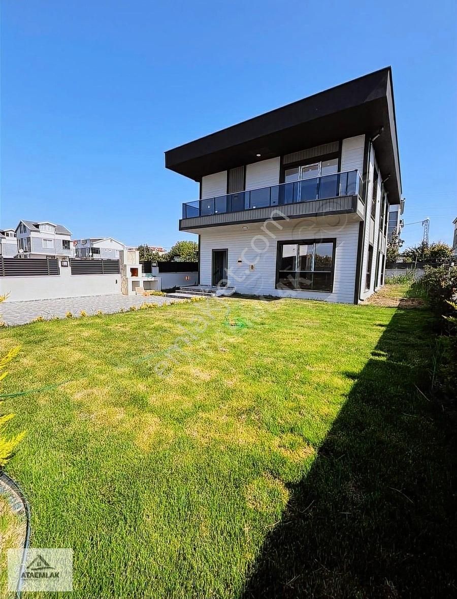 Ata Gayrimenkul'den Sahile Yakın 4+1 Ultra Lüks Tasarımlı Villa - Görsel 11