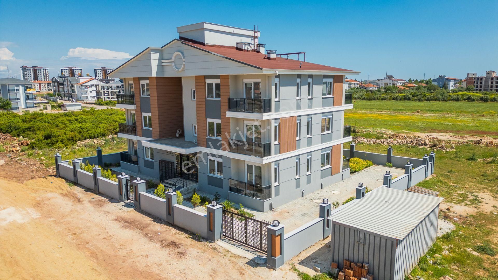 Antalya Döşemealtı Çıplaklıda Satılık 1+1 Daire