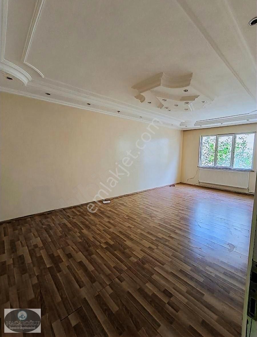 Ncr'den Stadyum Sokakta Kiralık 6 Odalı Müstakil Daire