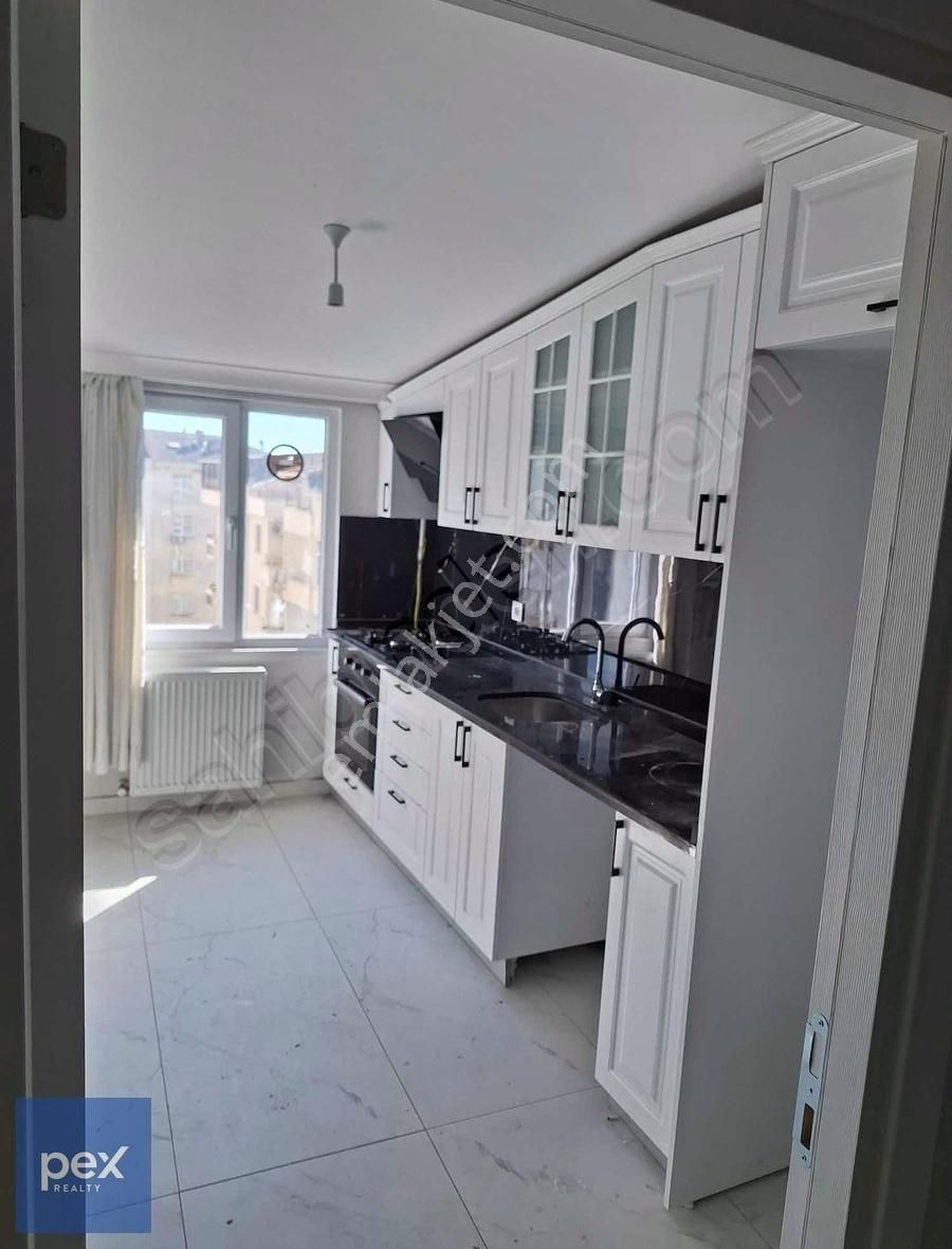 Sancaktepe Yeşiltepe Sok. 2+1 Kiralık Daire