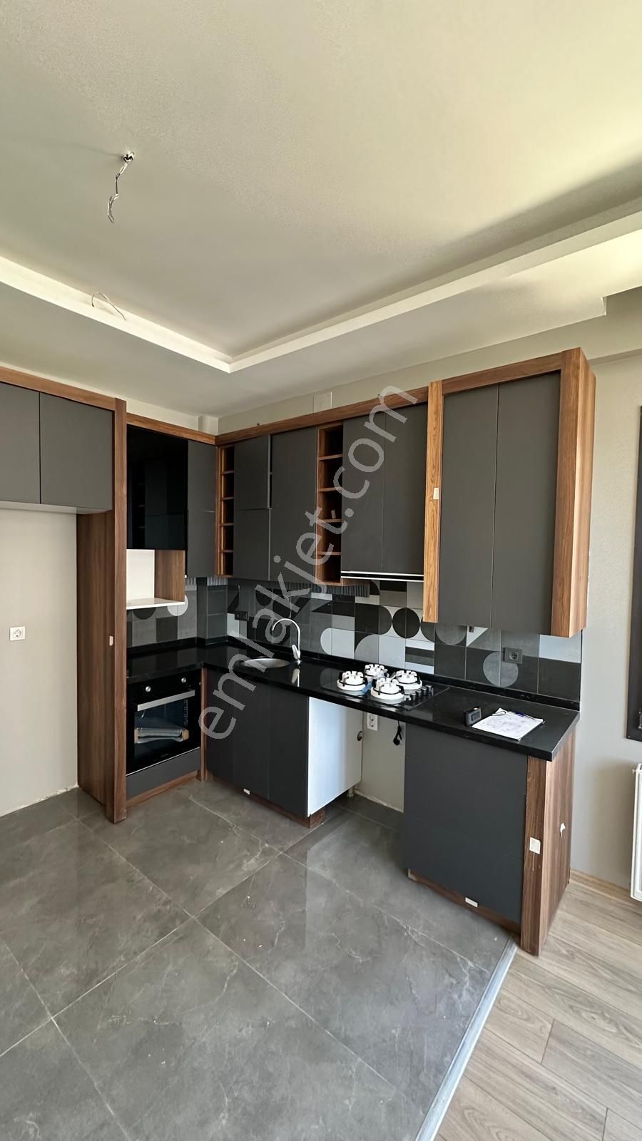 Thor'dan Satılık Mezitli Deniz Mah. 1+1 Deniz Manzaralı Daireler - Görsel 4