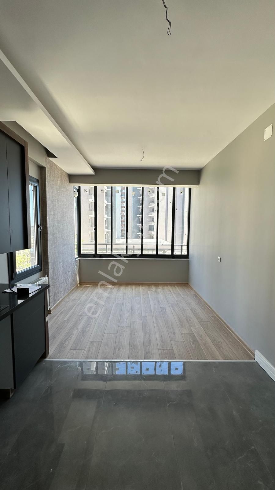 Thor'dan Satılık Mezitli Deniz Mah. 1+1 Deniz Manzaralı Daireler - Görsel 5