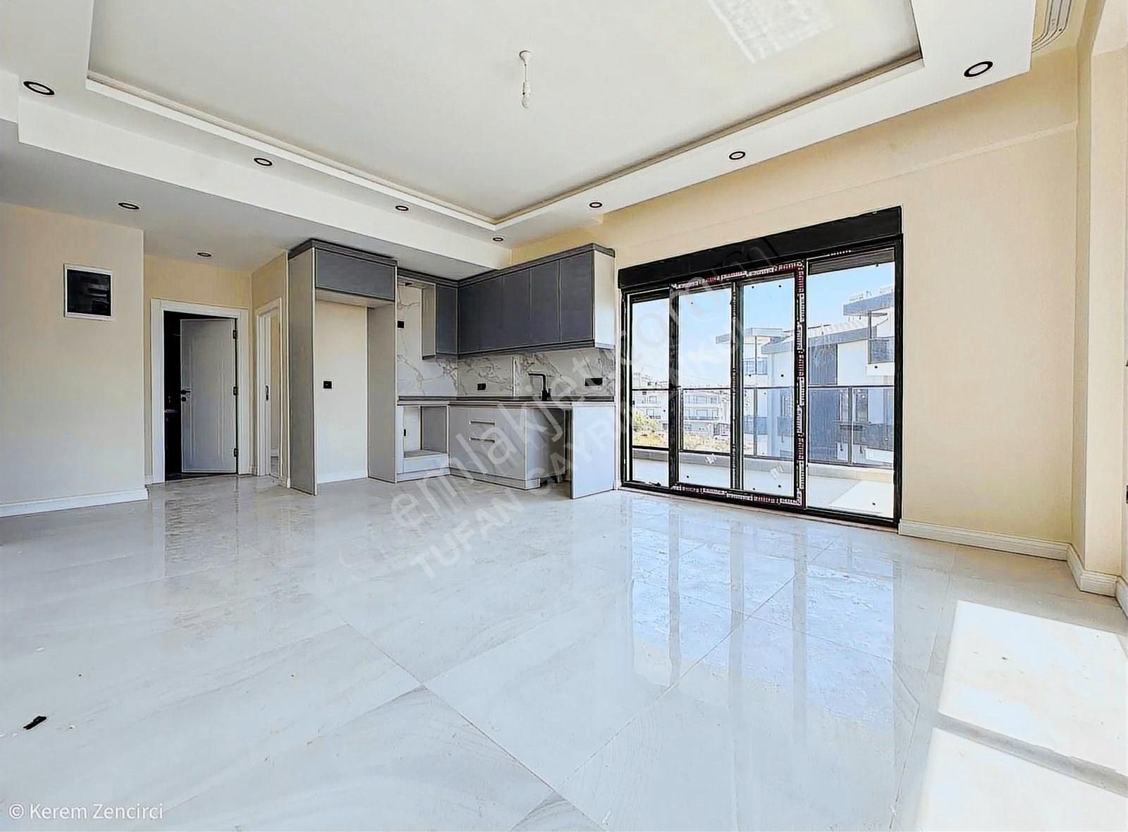 Ilıcada Ultralüks Sıfır 4+1 Dubleks Daire