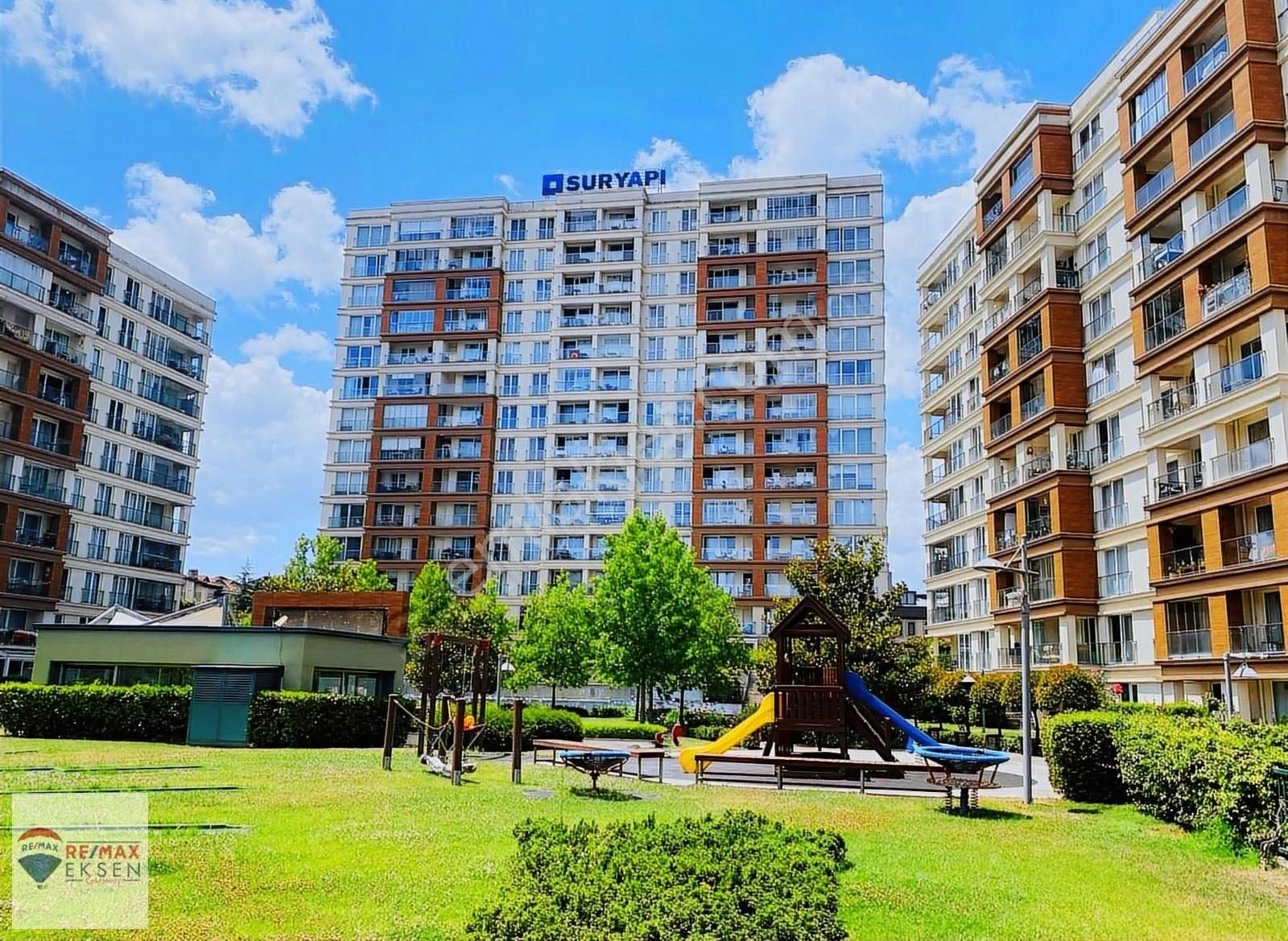 Sur Yapı Metrogarden Uzmanı Leyla Şimşek 1+1 55m² Suryapı