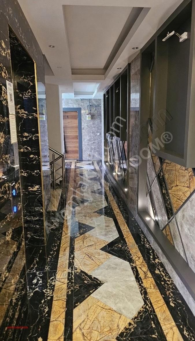 Konyaaltı Denize 1 Km 4 Yaşında Geniş Lüx Daire