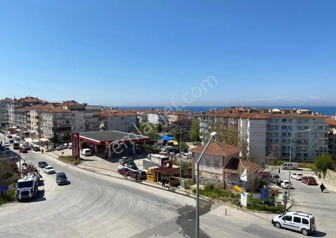 Çınarcık Merkezde Satılık Geniş 2+1 Daire