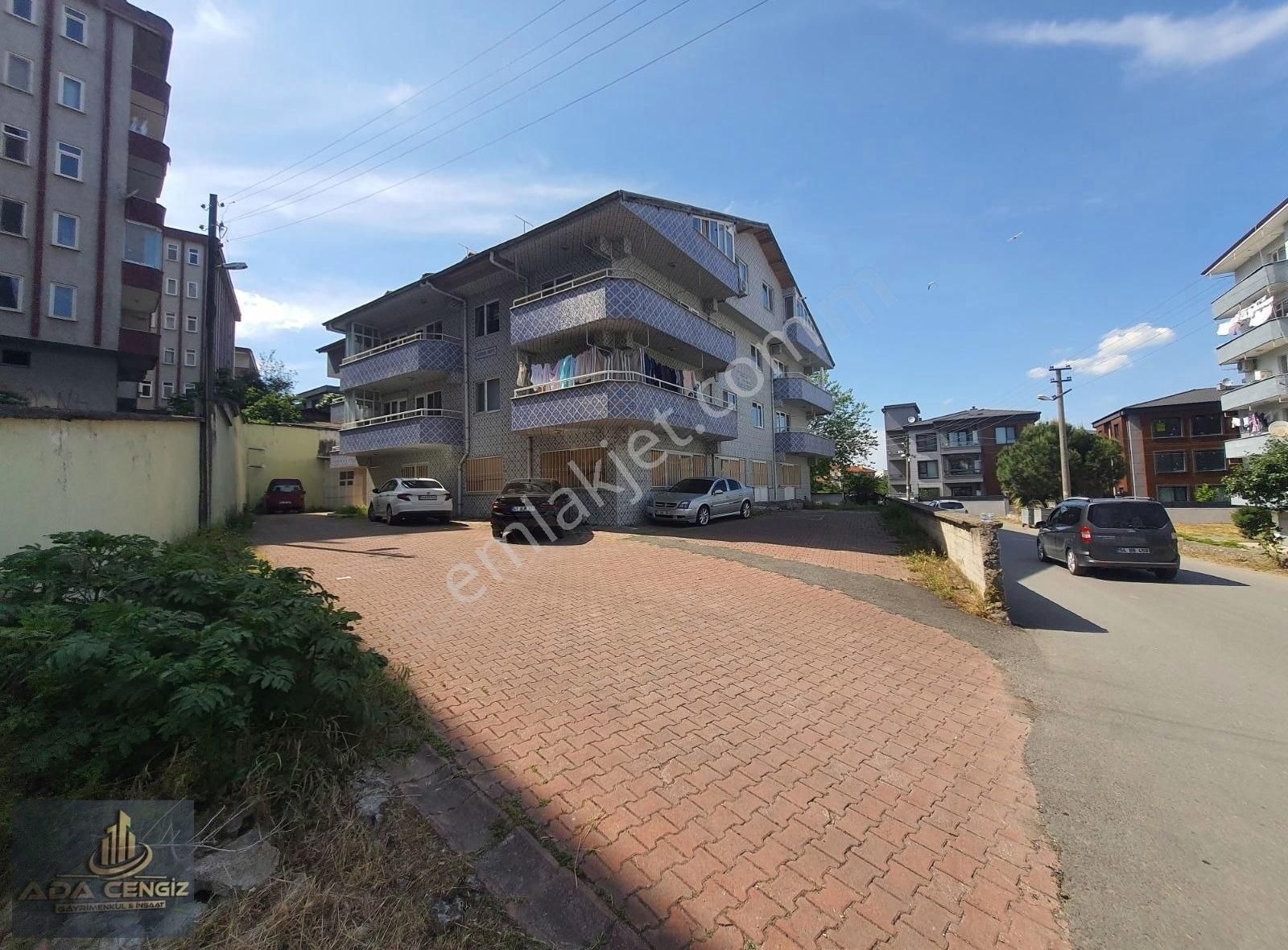 Güzel Lokasyonda Kiralık Geniş Daire