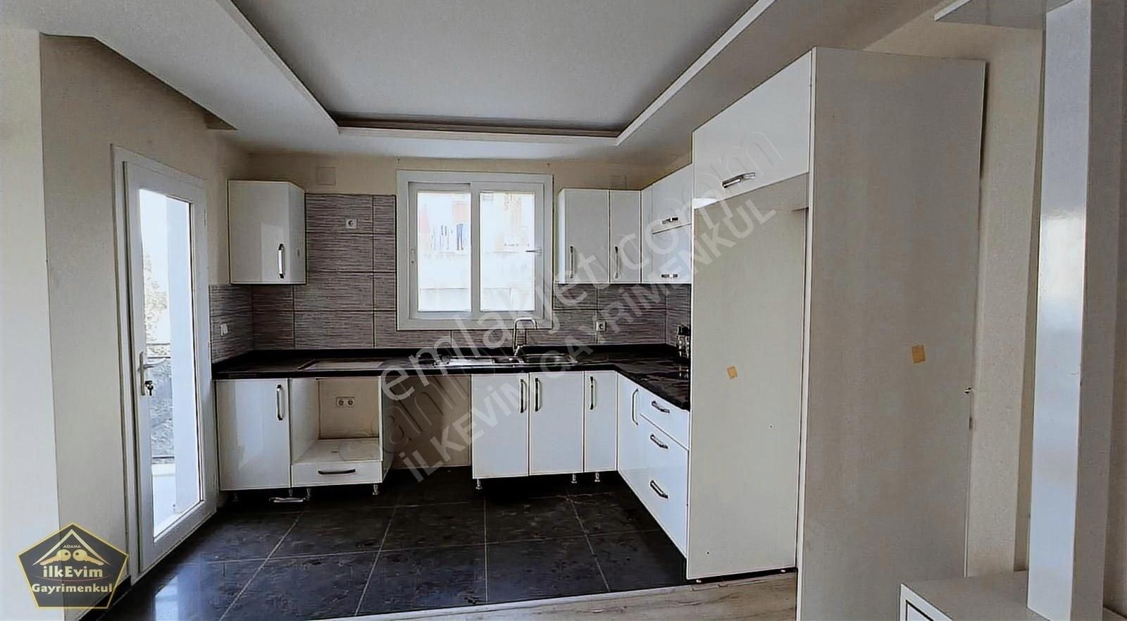 İlkevimden A.türkeş Bulvarı Valilik Civarı 2+1 A.mutfak Daire