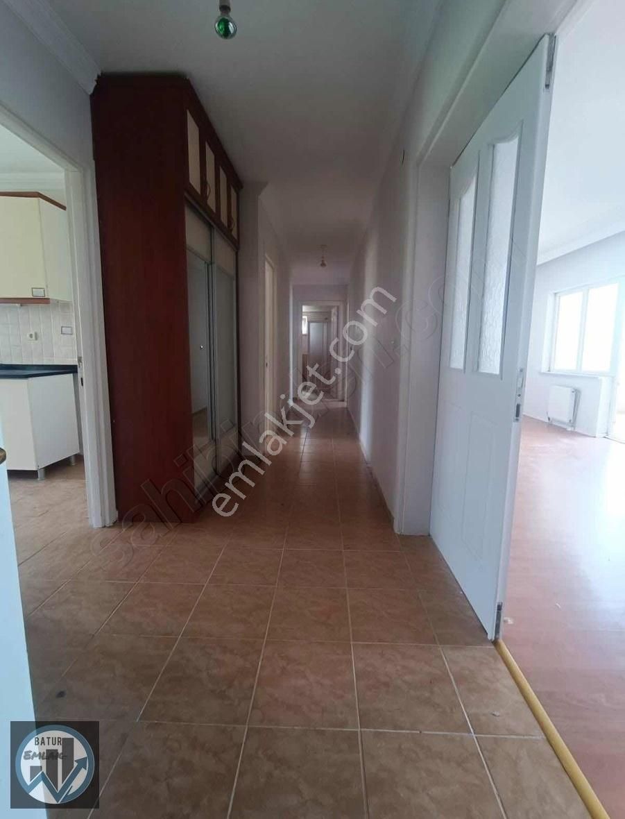 Batur Gayrımenkul'den Toki'de Kiralık 3+1 Daire