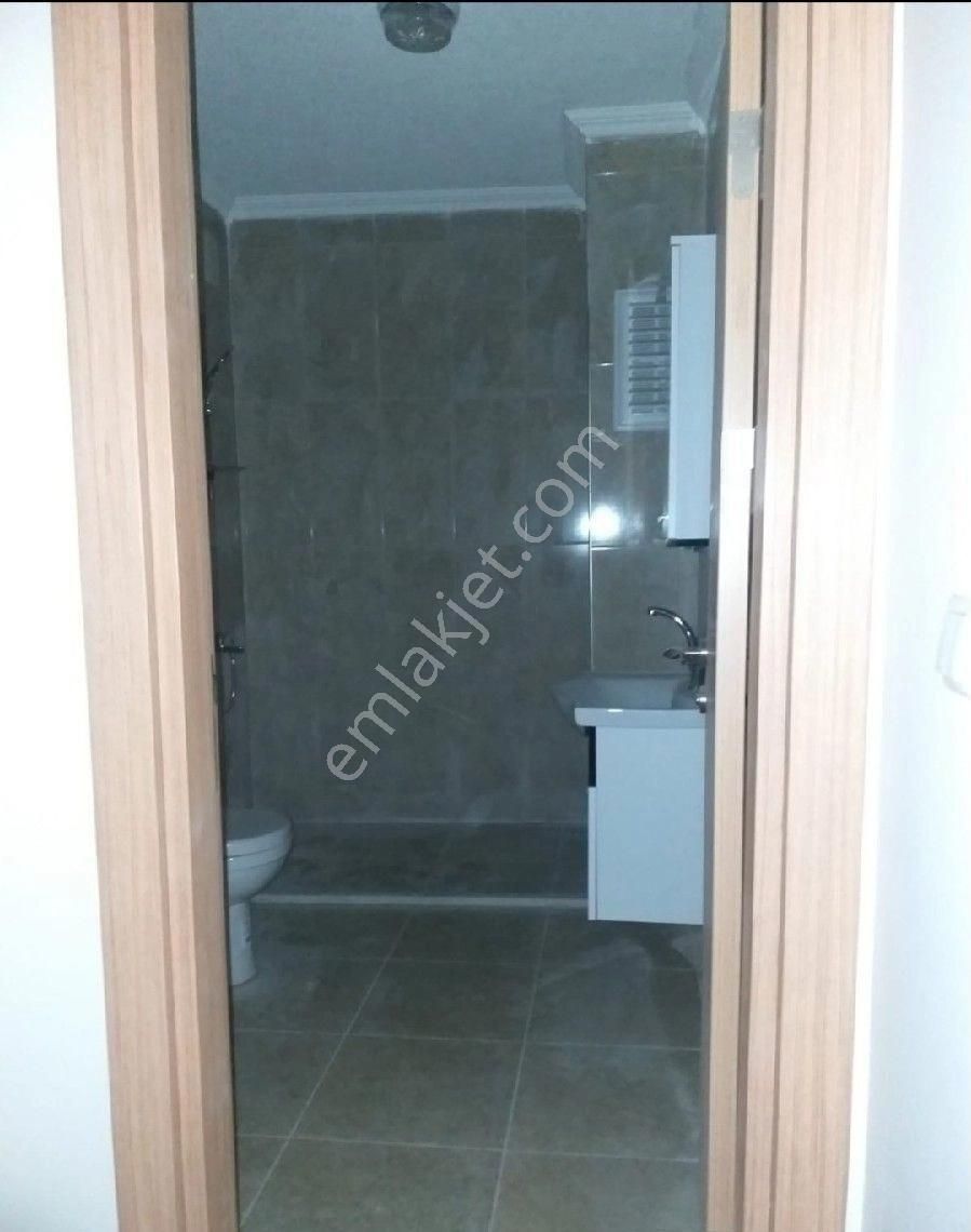 İzmit Kadıköy Mahallesi'nde 3+1 Satılık Daire