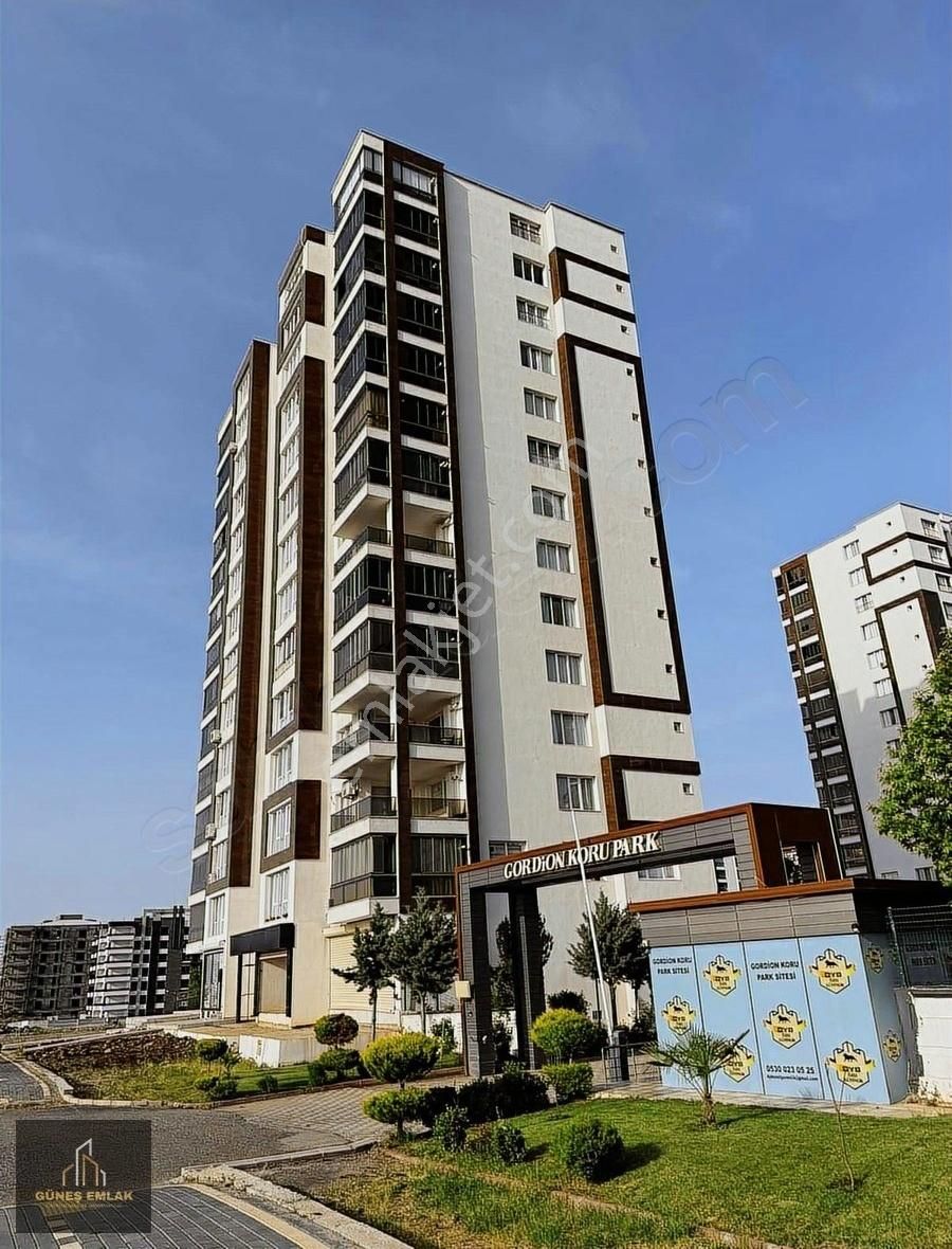 50 Lik Te 105 M2 Net Satılık Lüx 2+1