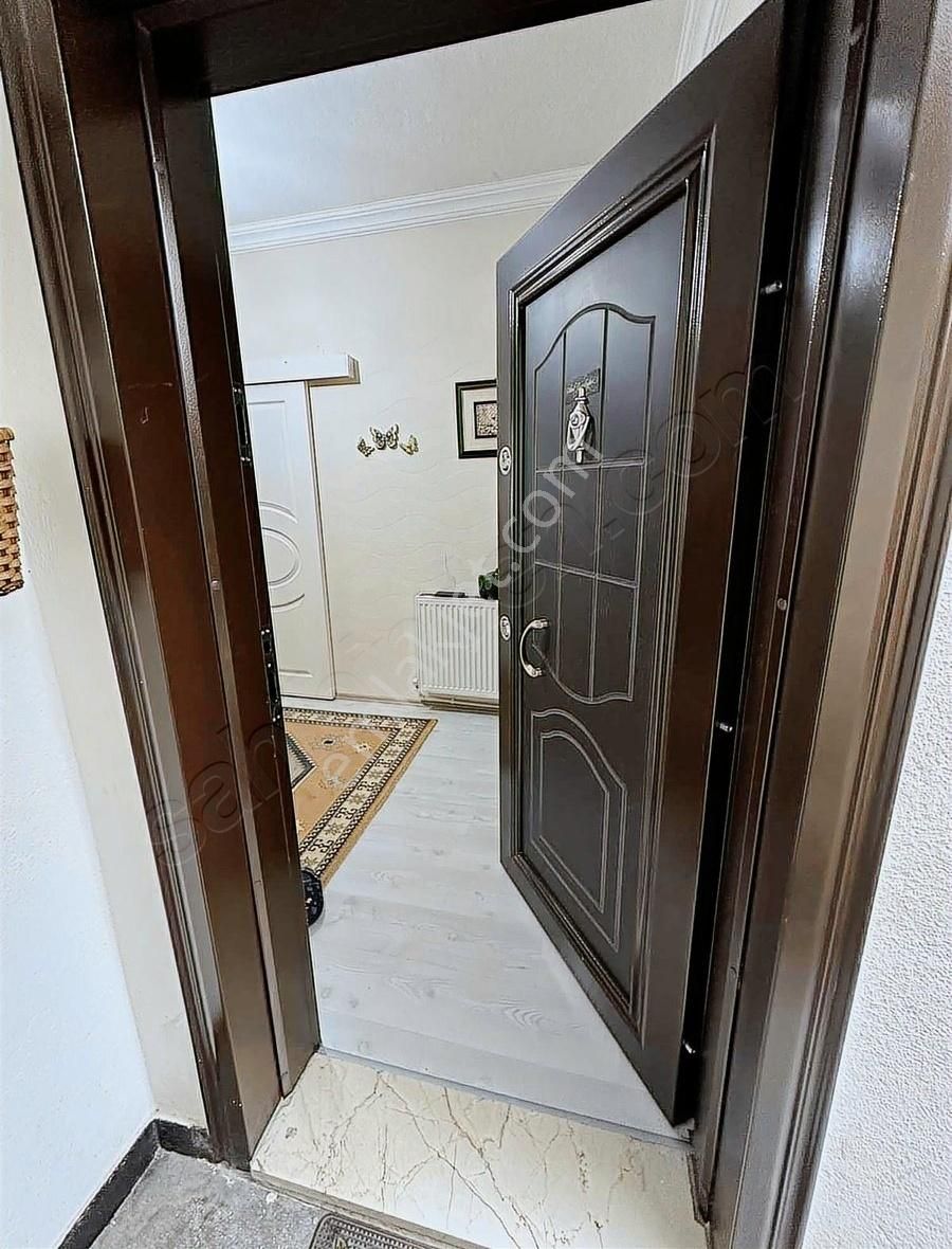 Bahçeli Evlerde 3+1 Eşyalı Fulll
