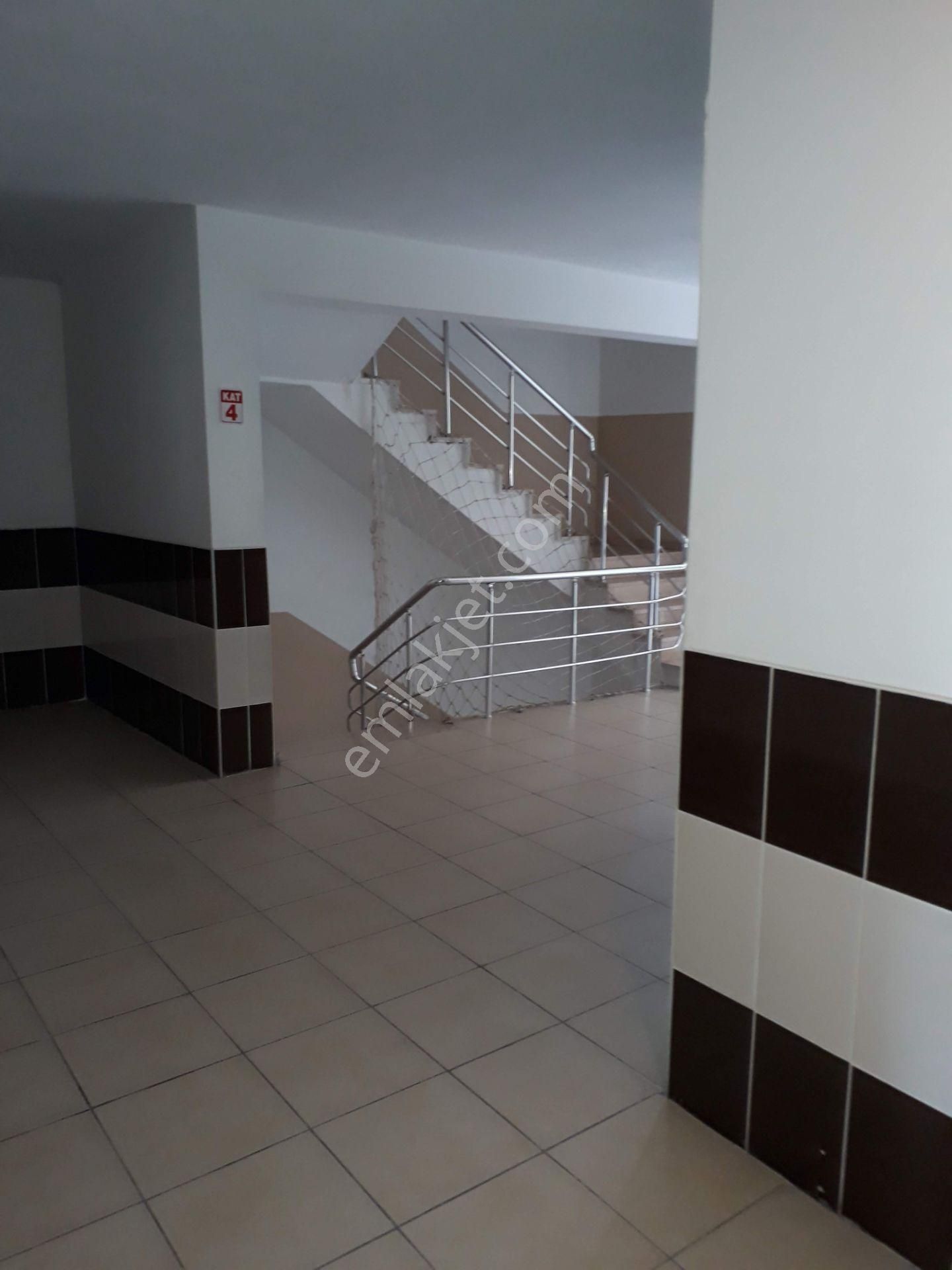 Sahibinden Yakut Mah. Kiralık Kombili 3 + 1 Daire
