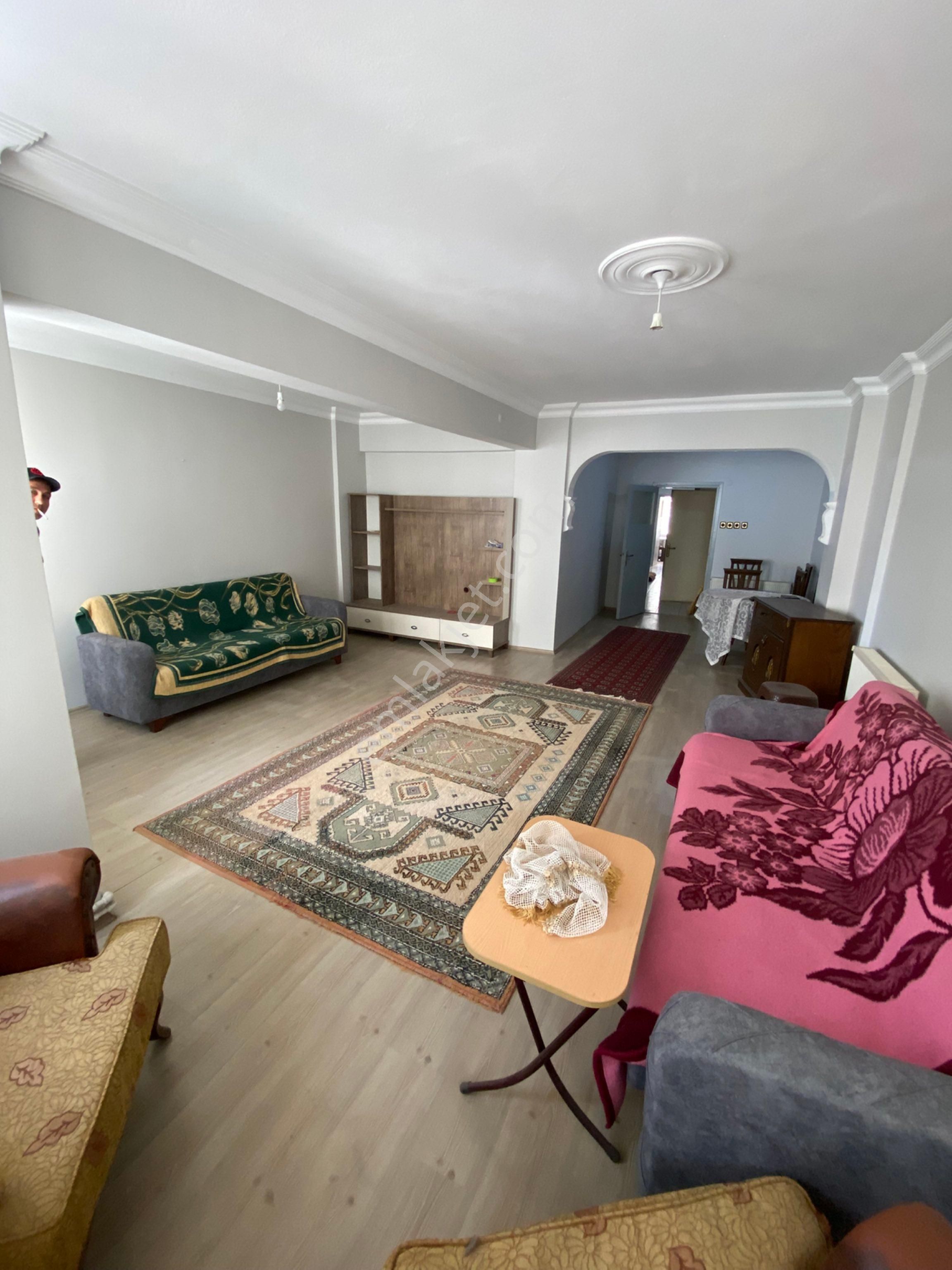 Podyum Gayrimenkul’den Mustafakemalpaşa Şehir Merkezinde Daire