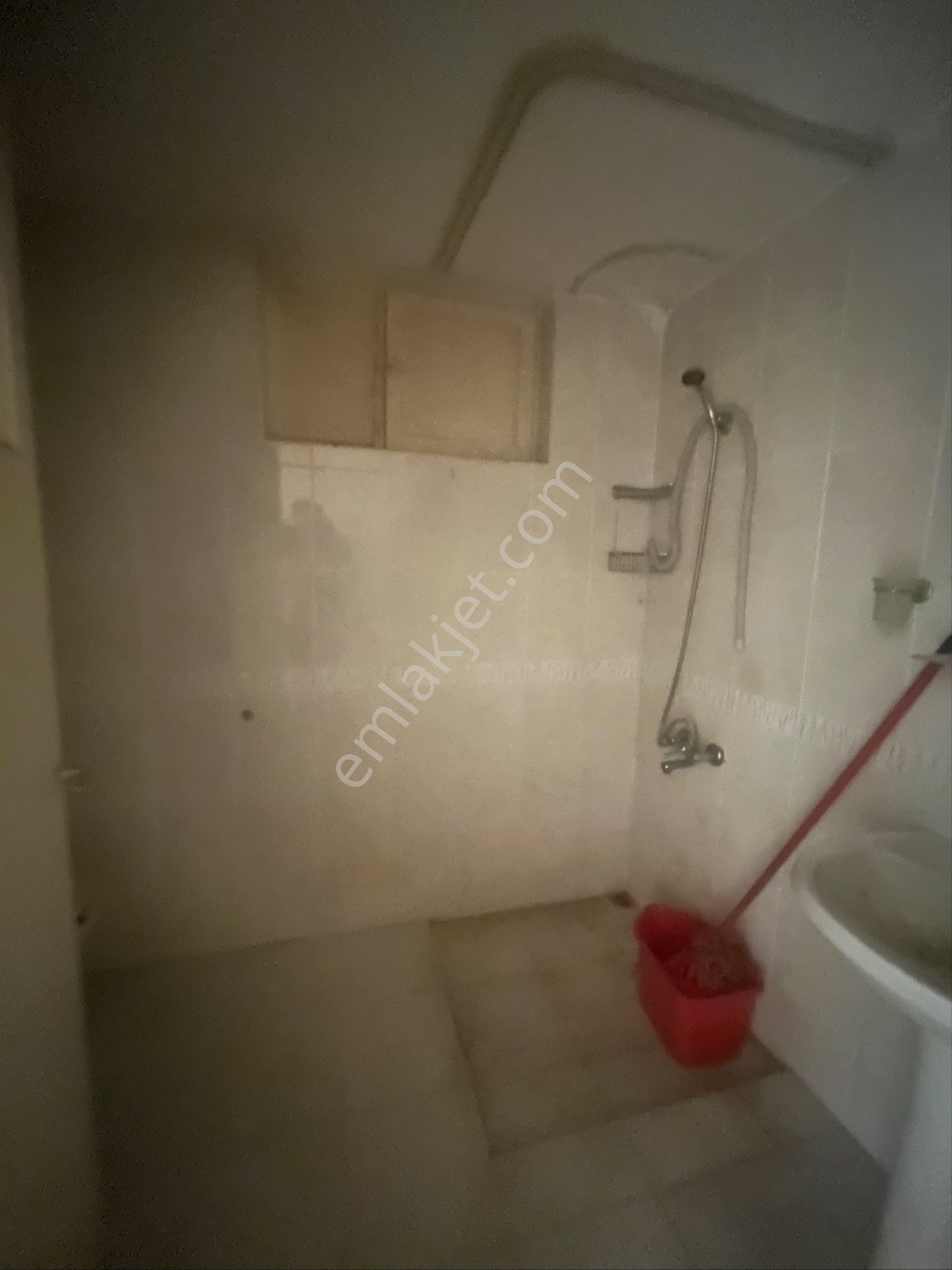 Yıldıztepe Mahallesi 260 Evlerdeı Satılık 3+1 Daire