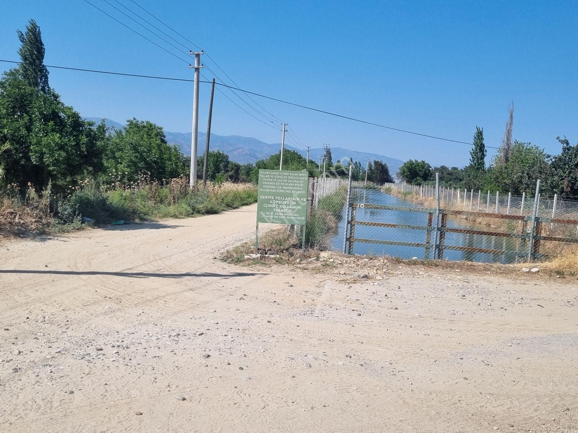Aydın Nazilli Yöntem Emlaktan Yenipazar Donduran Mahallesinde Yerleşim Yerine Yakın Satılık Tarla - Görsel 4