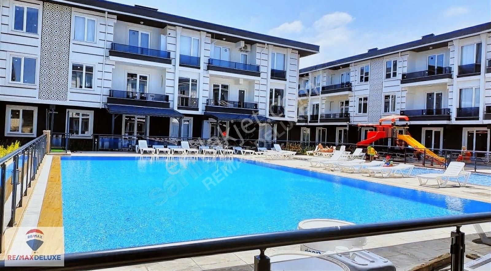 Karasu/sakarya Yalı Mah İnci Evler Sitesin'de 2+1 Kiralık Daire