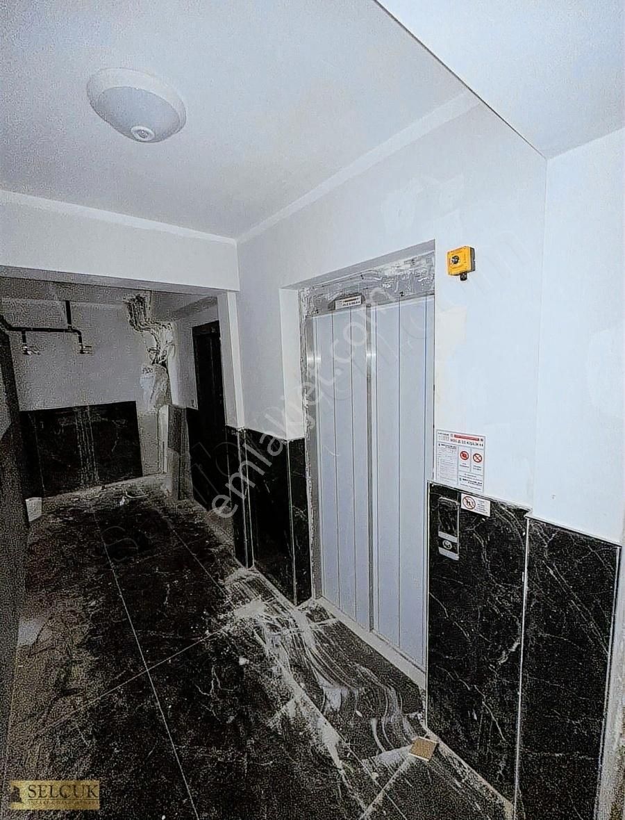 Selçuk'tan Atatürk Mah 3+1 Kaçırılmayacak Satılık Daire