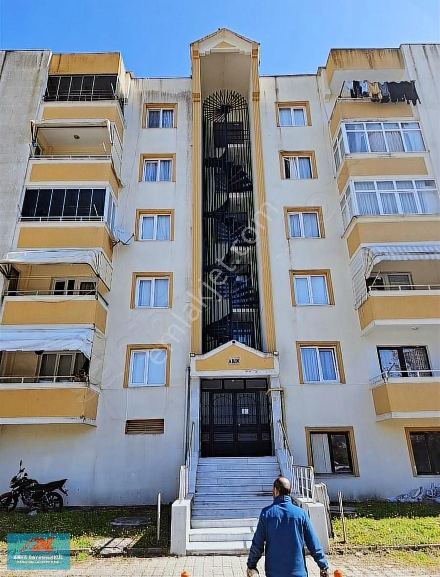 Akra Gayrimenkul'den İlimtepe 4.etapta Satılık 3+1 Konbili Daire