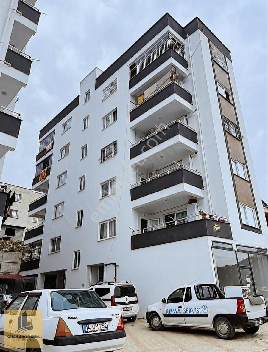 Kozan Gayrimenkulden Çanaklıda Süper Konumda Ekstralı 3+1