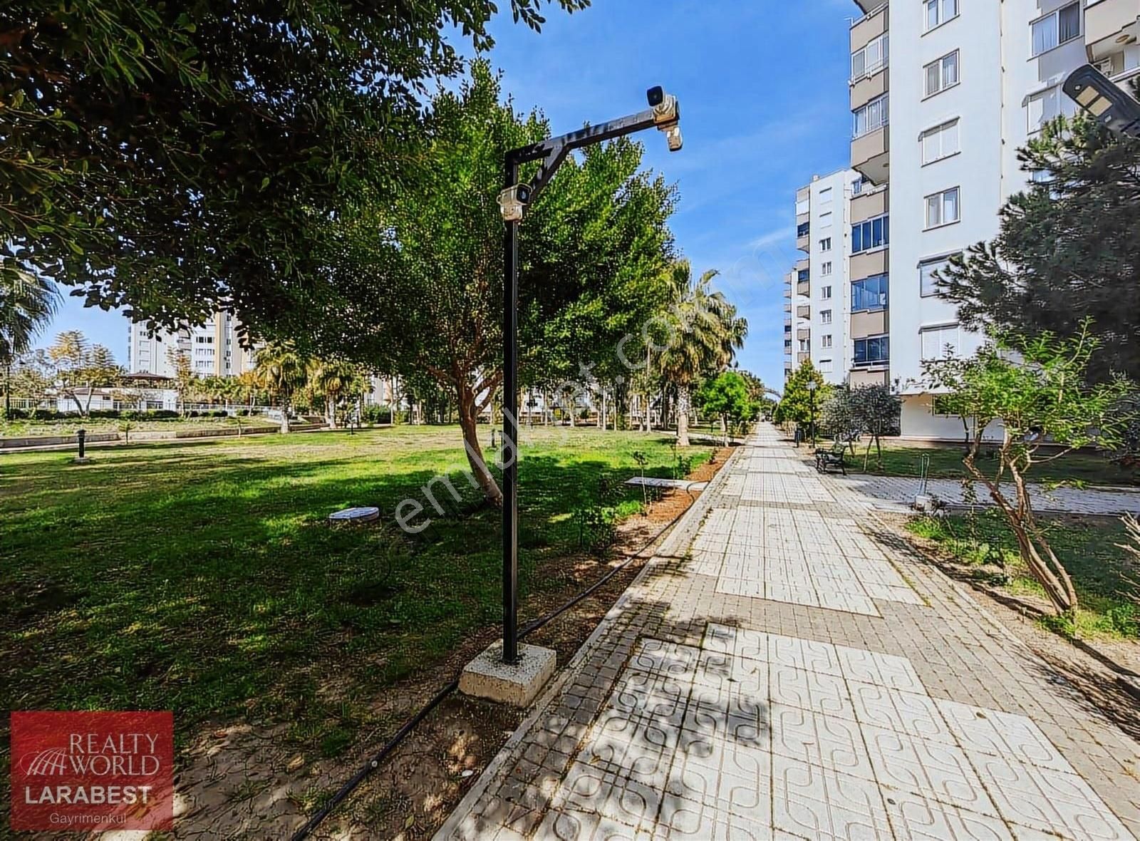 3+1 Site İçerisinde Doğalgazlı Kiralık Daire