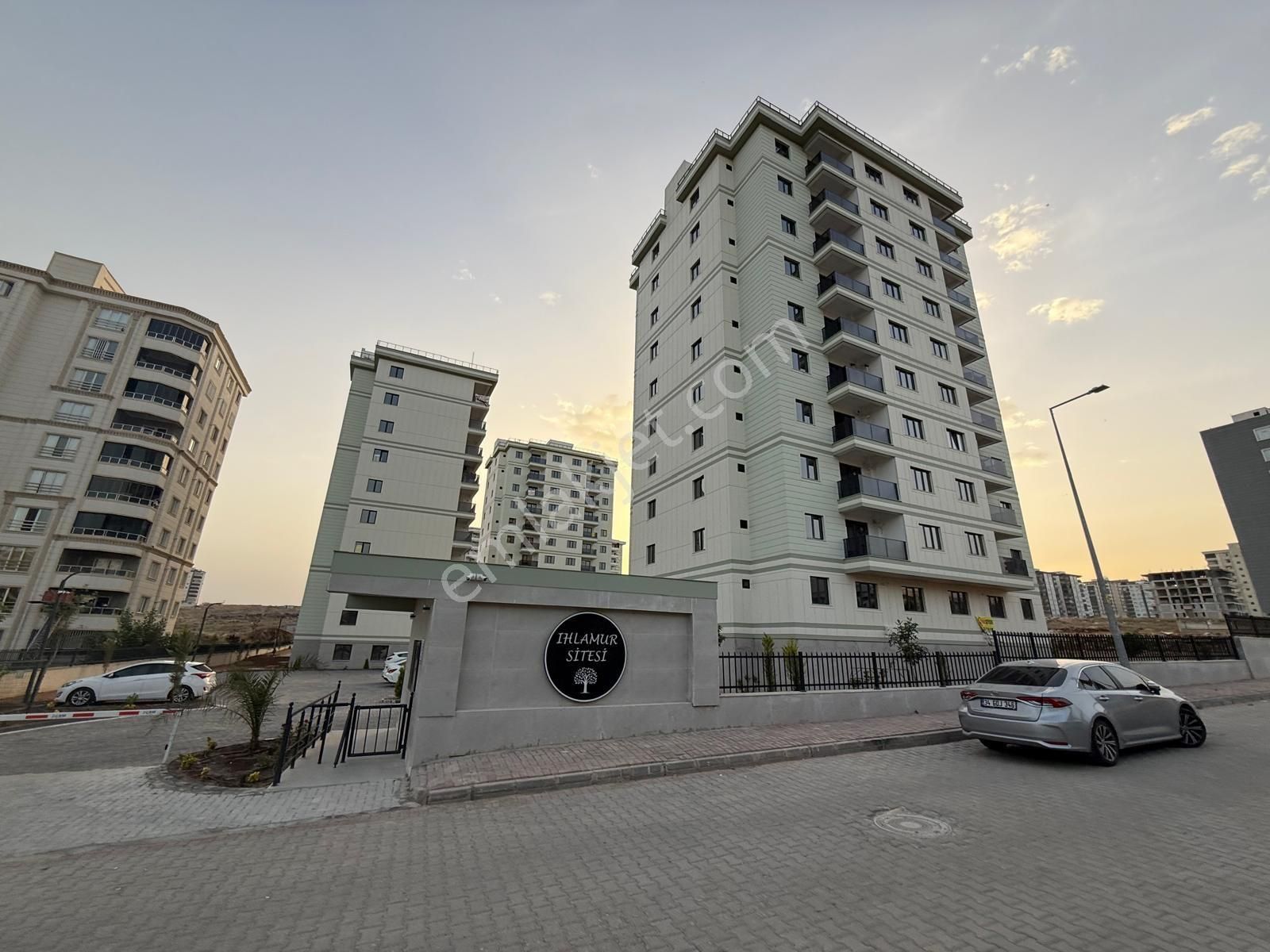 Seyrantepe Emlaktan 2+1