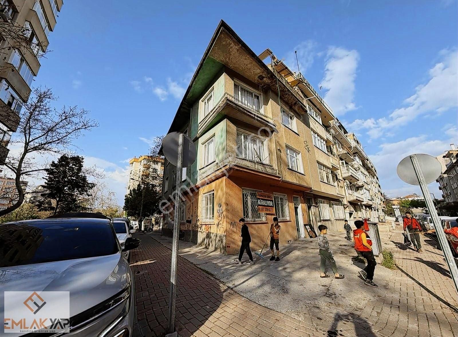 Konya İhsaniye Mahallesinde 3+1 İçerisi Yeni Yapılı Kiralık Daie