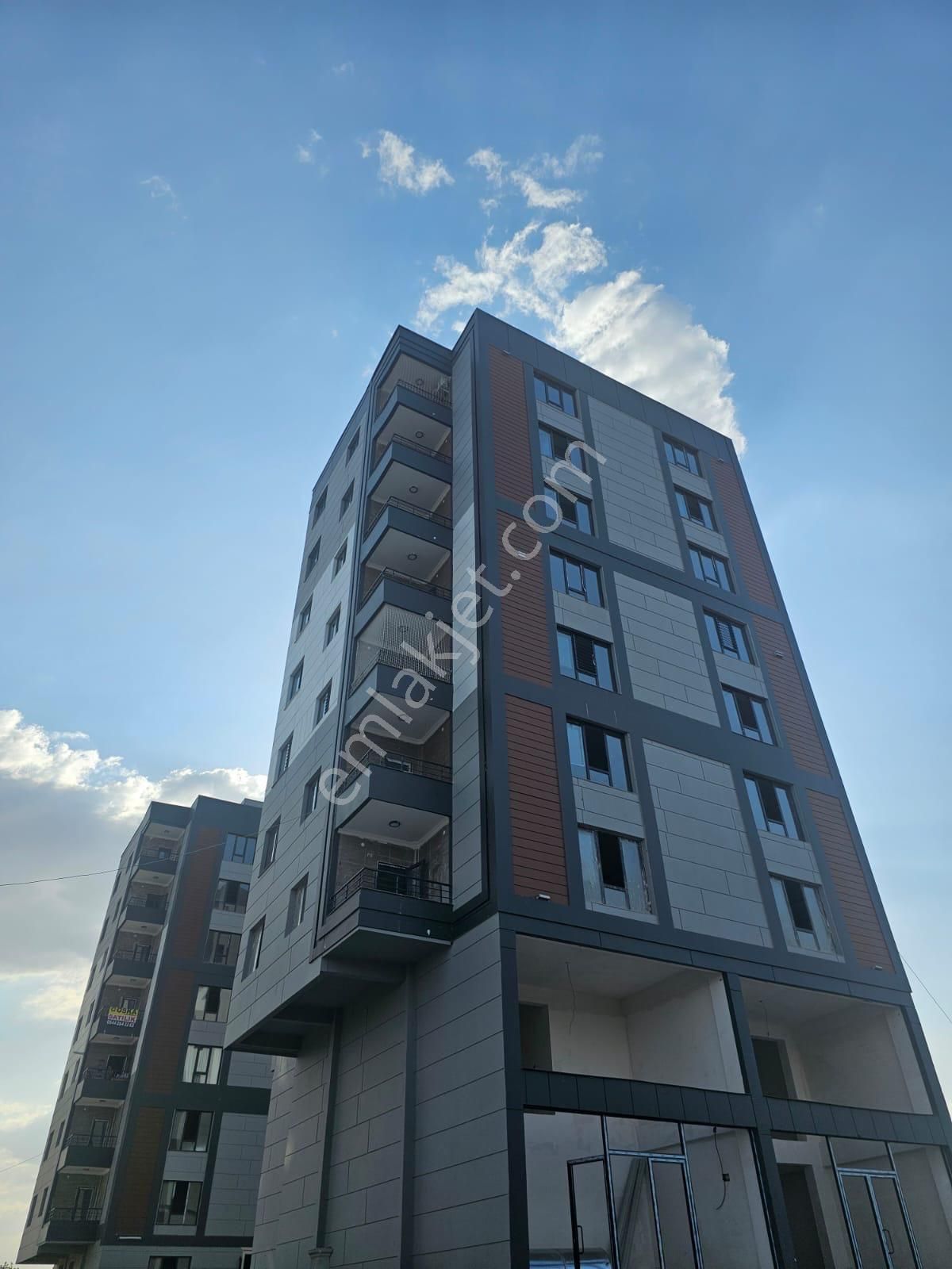 Seyrantepe Emlaktan Ultura Lüks 2+1