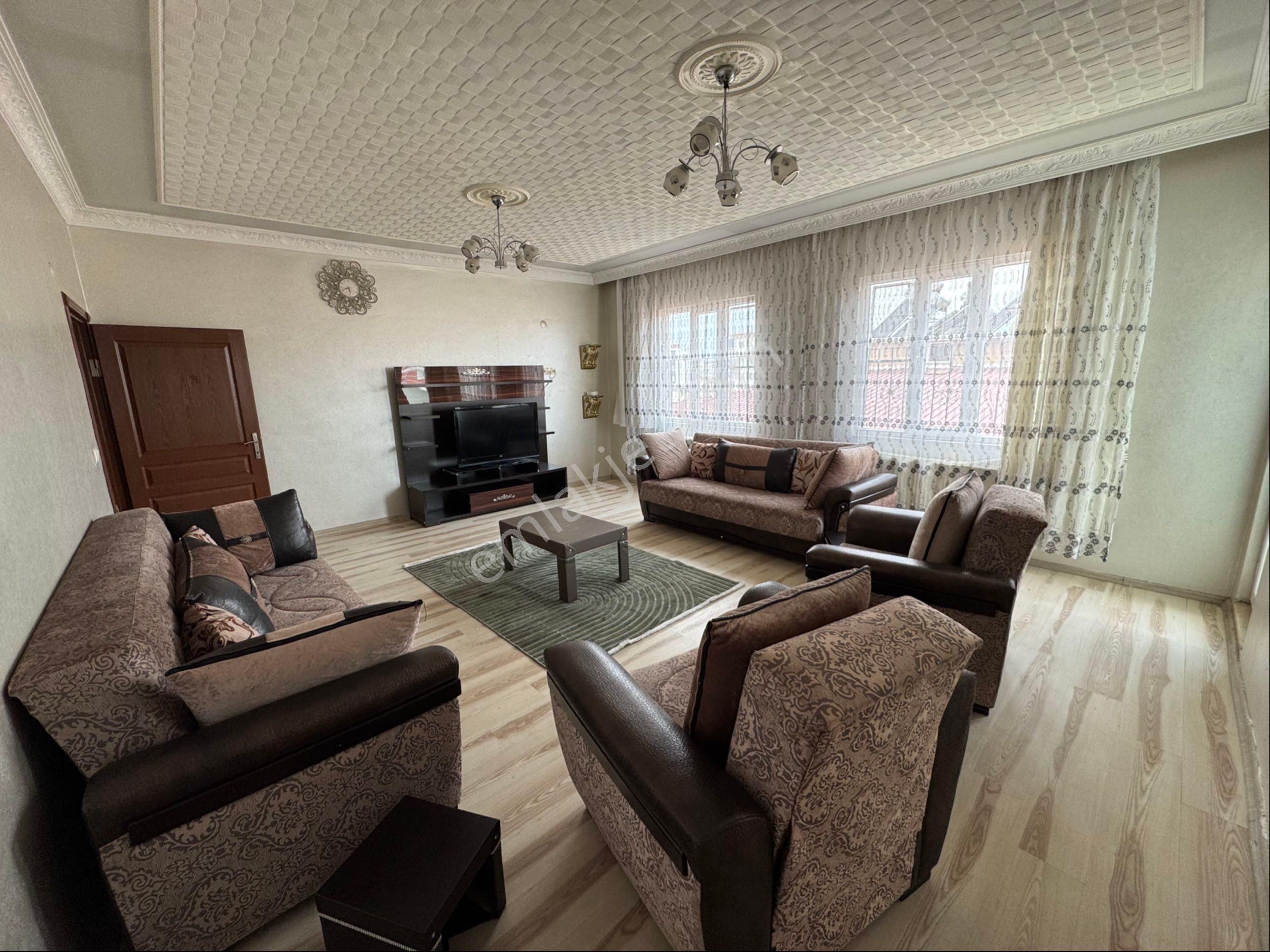 Şiyar Emlak Babil Sitesinde Şehir Merkezinde Kiralık 4+1 Ful Dayalı Döşeli Daire