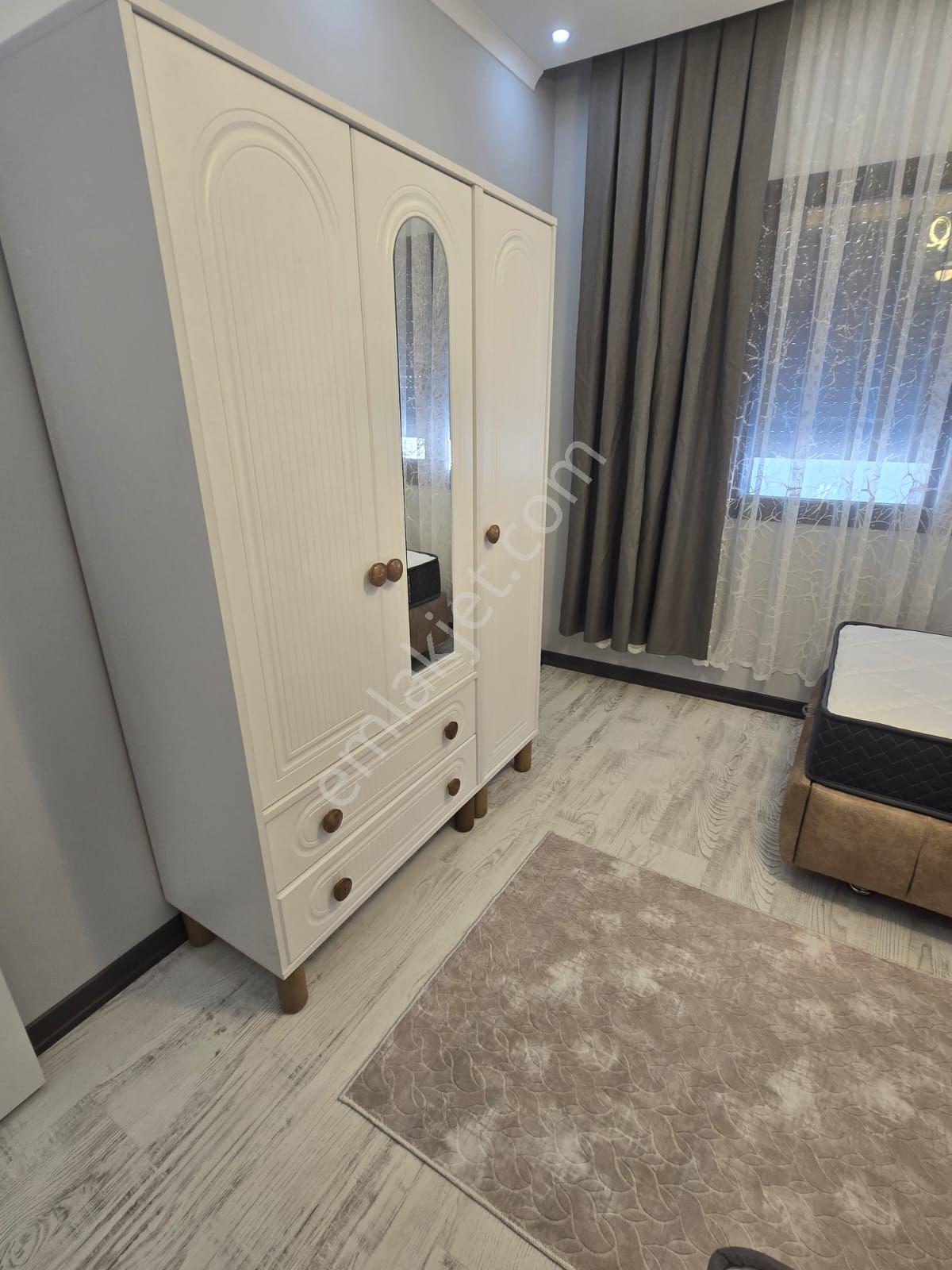 Yıldız Mah 45 Metrekare Sıfıreeşyalı Daire Ön Cebe Giriş Kat Üniv Bölgesi - Görsel 12