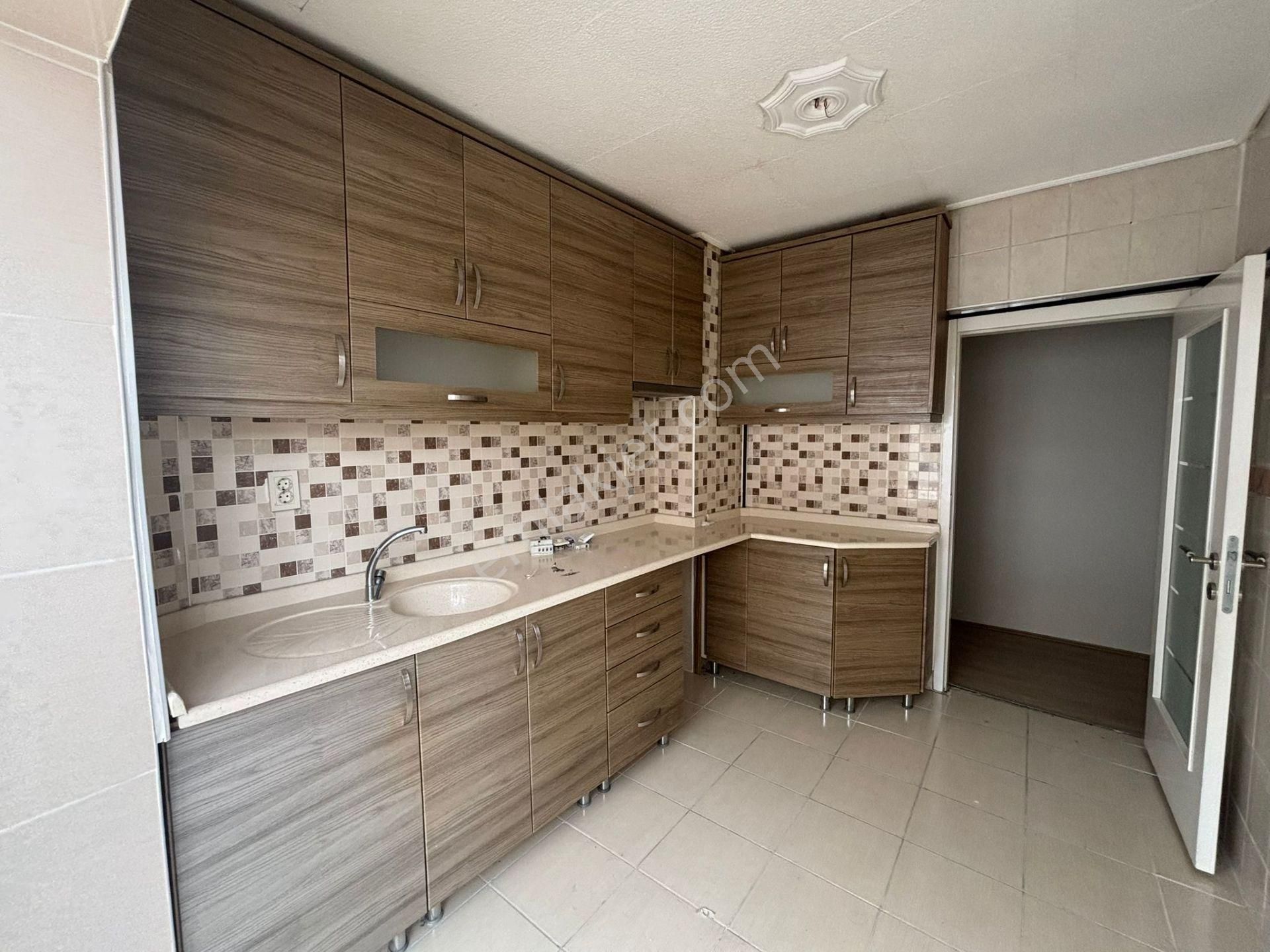 Bk Gayrimenkulden 3+1 Malazgirt Mah. Masrafsız Yapılı Daire