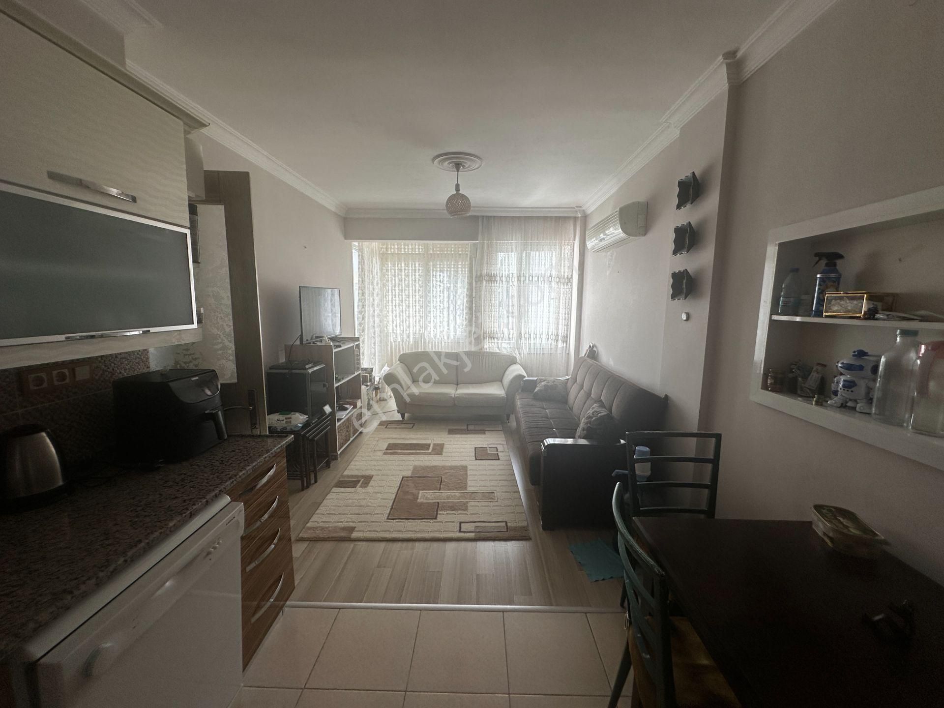 Çalışkan__dan Güzelyalıda Eşyalı 2+1 Kiralık Daire