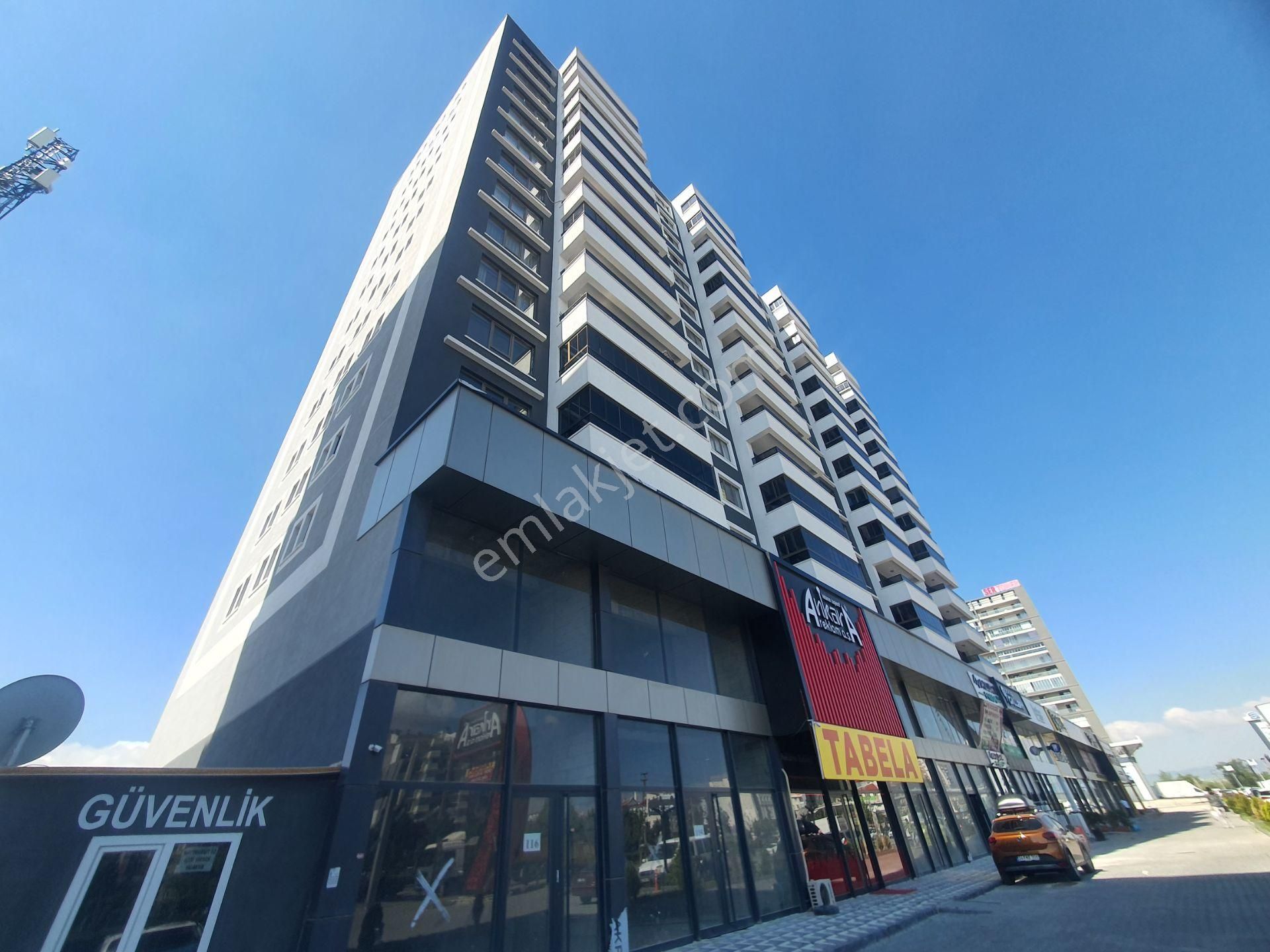 Yeşilova'da Gökdemir Tower Satılık 2+1 Giyinme Odalı Resıdence /marka