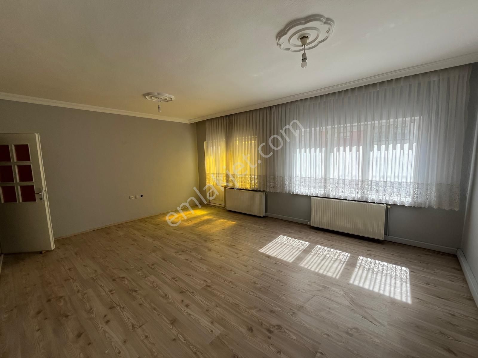 İmza'dan Geniş 2+1 Kiralık Daire