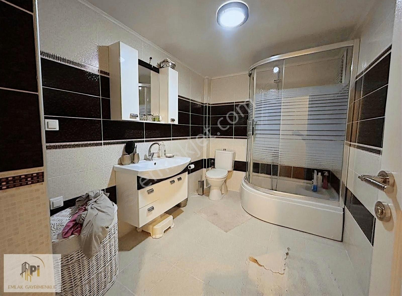 Pi Emlak'tan Site İçi Satılık Bakımlı 3+1 Daire